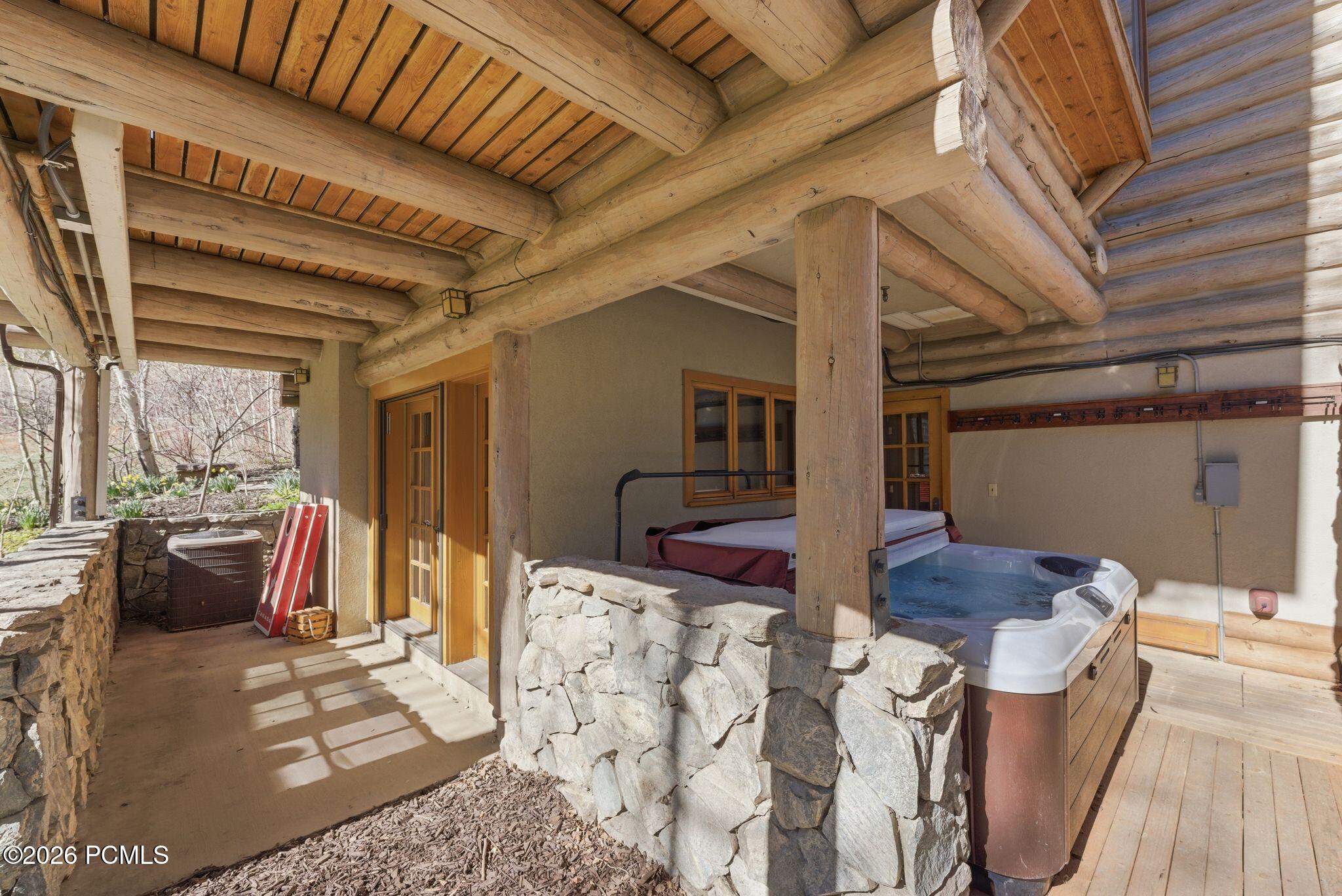 2100 Deer Valley Drive 5