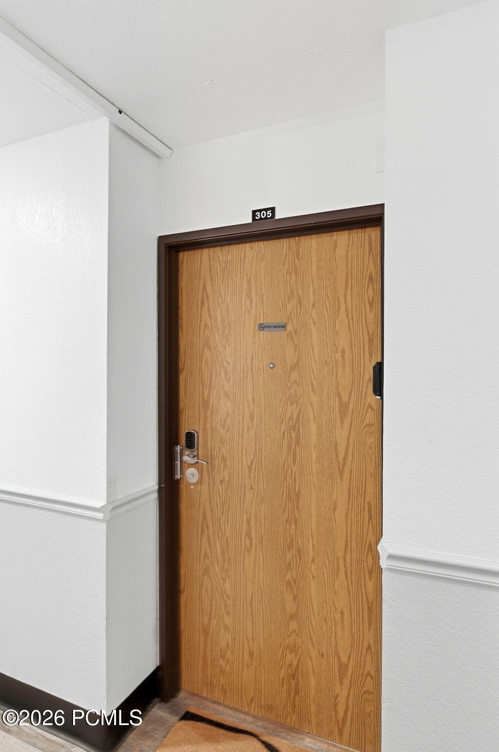 1940 Prospector Avenue 305