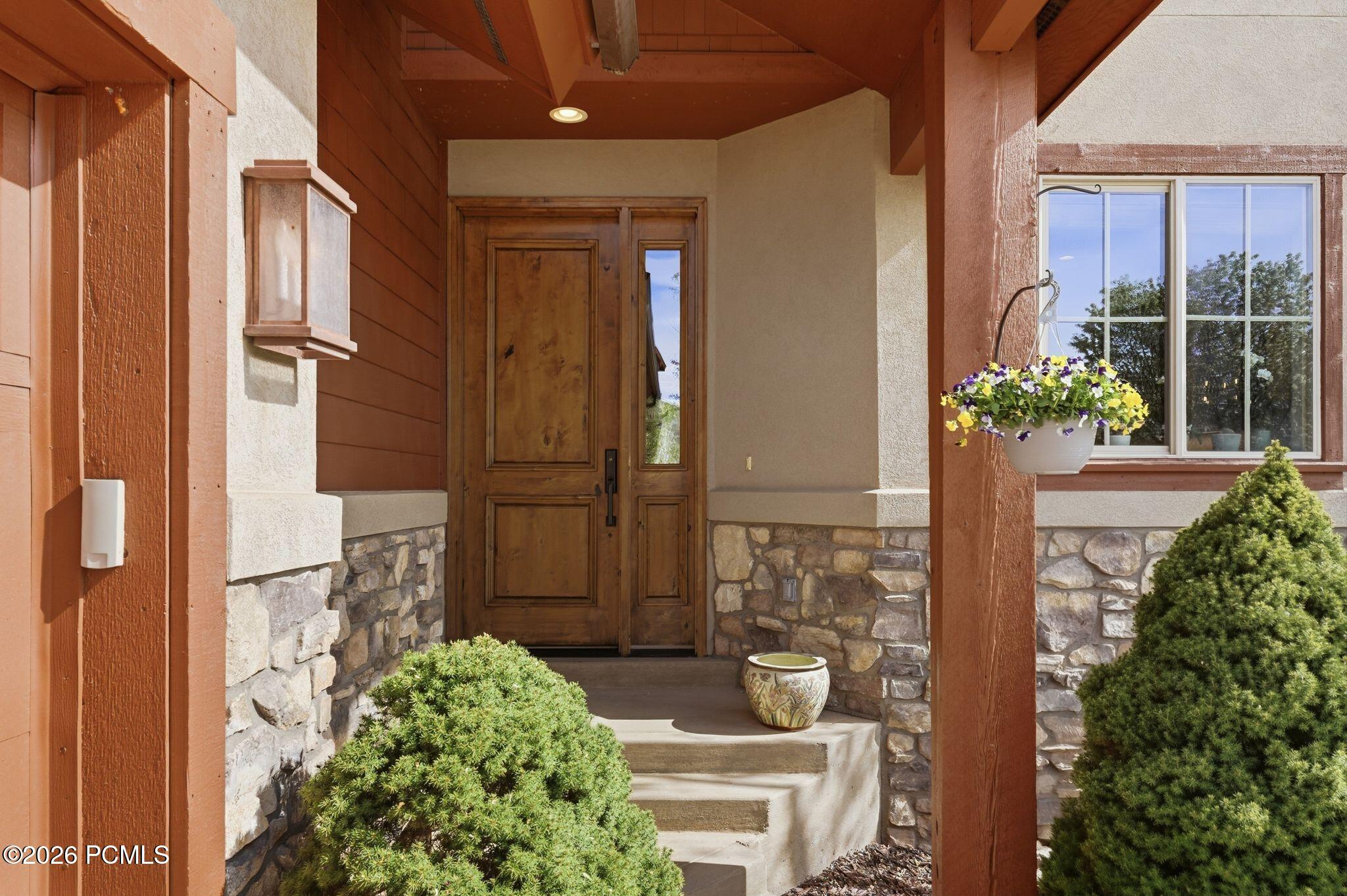 1096 Turnberry Court