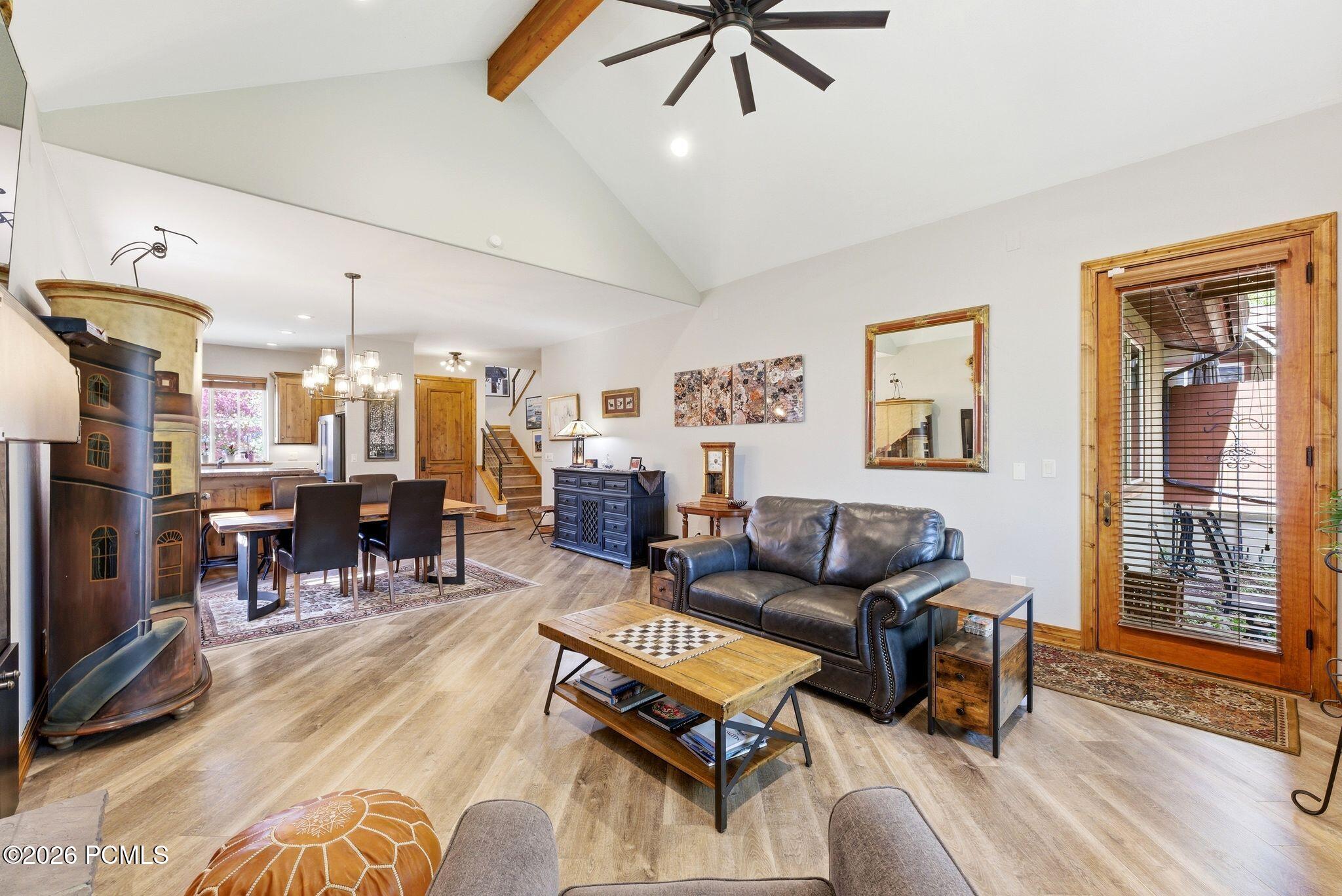 1096 Turnberry Court