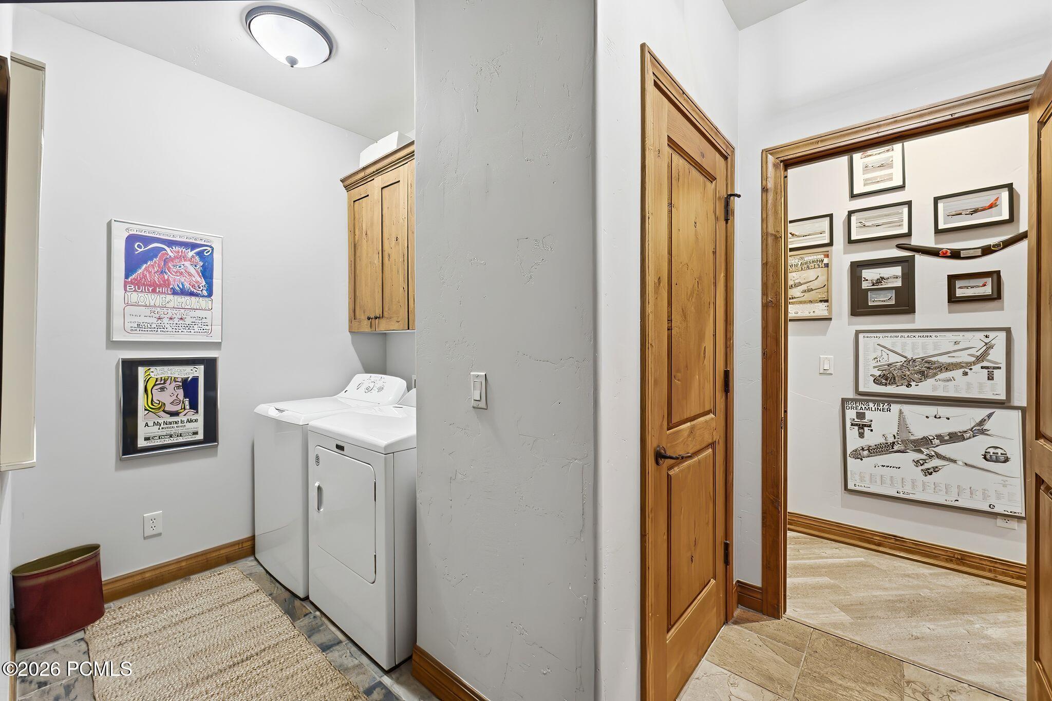 1096 Turnberry Court