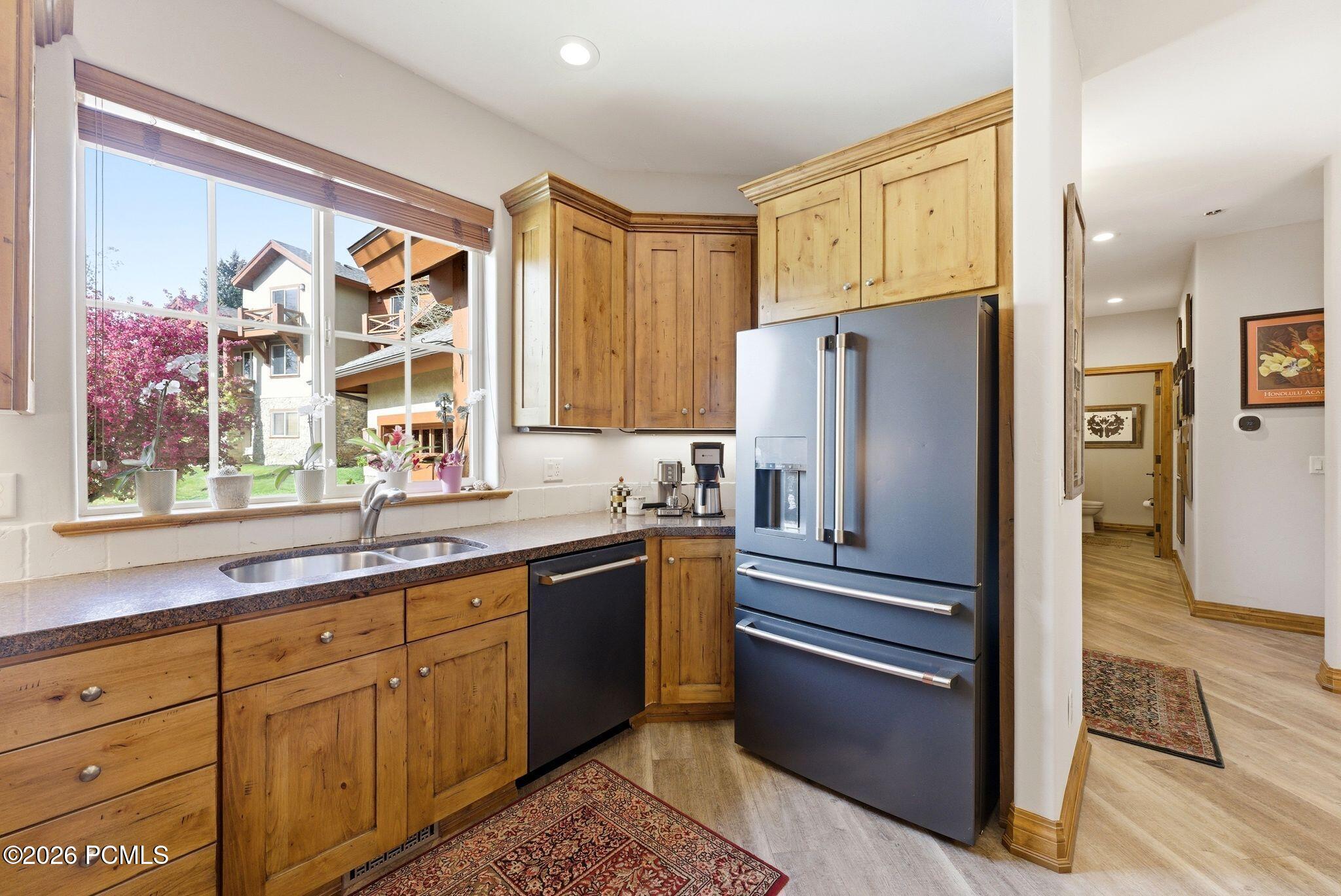 1096 Turnberry Court