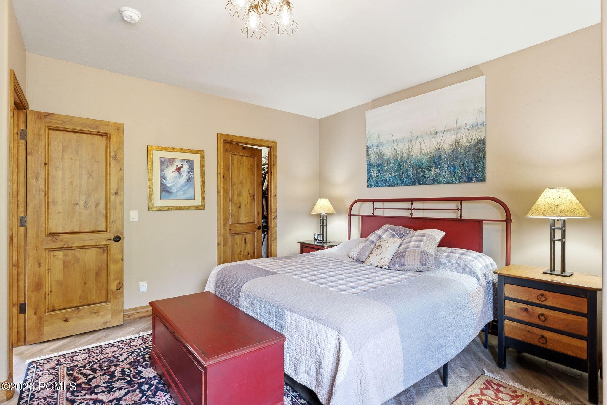 1096 Turnberry Court