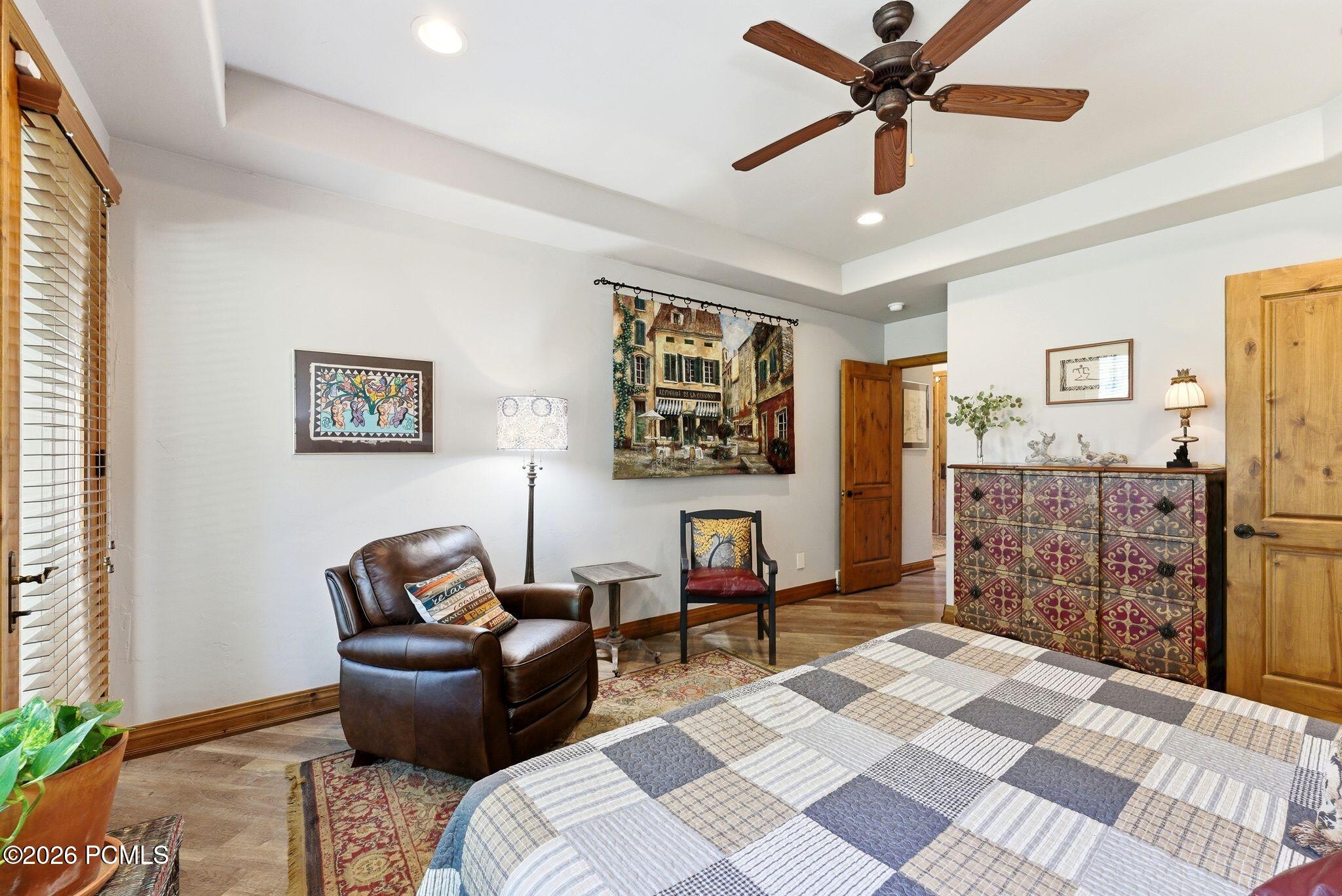1096 Turnberry Court