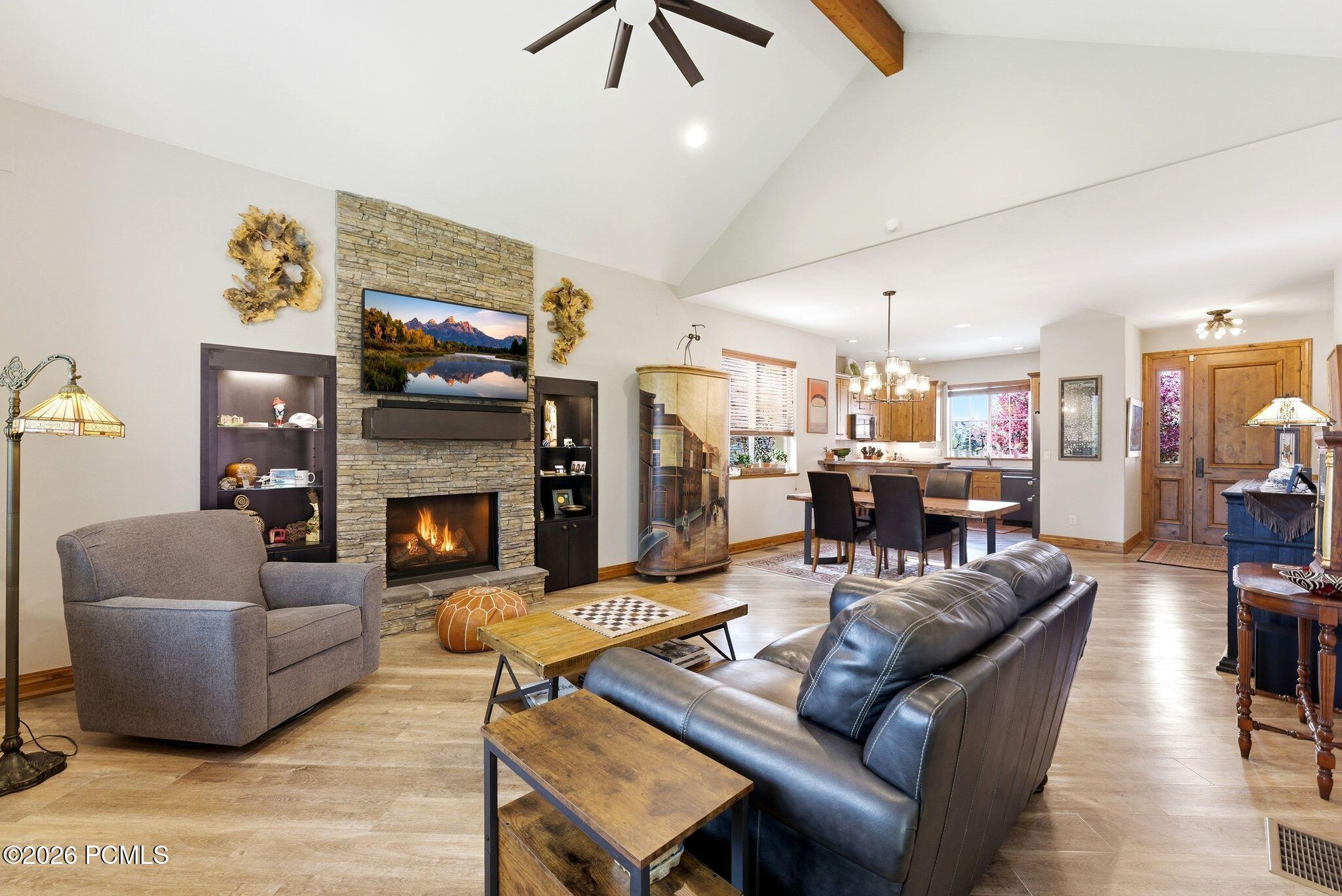 1096 Turnberry Court