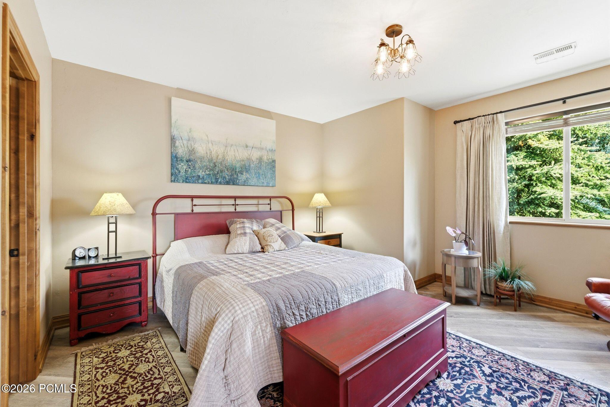 1096 Turnberry Court