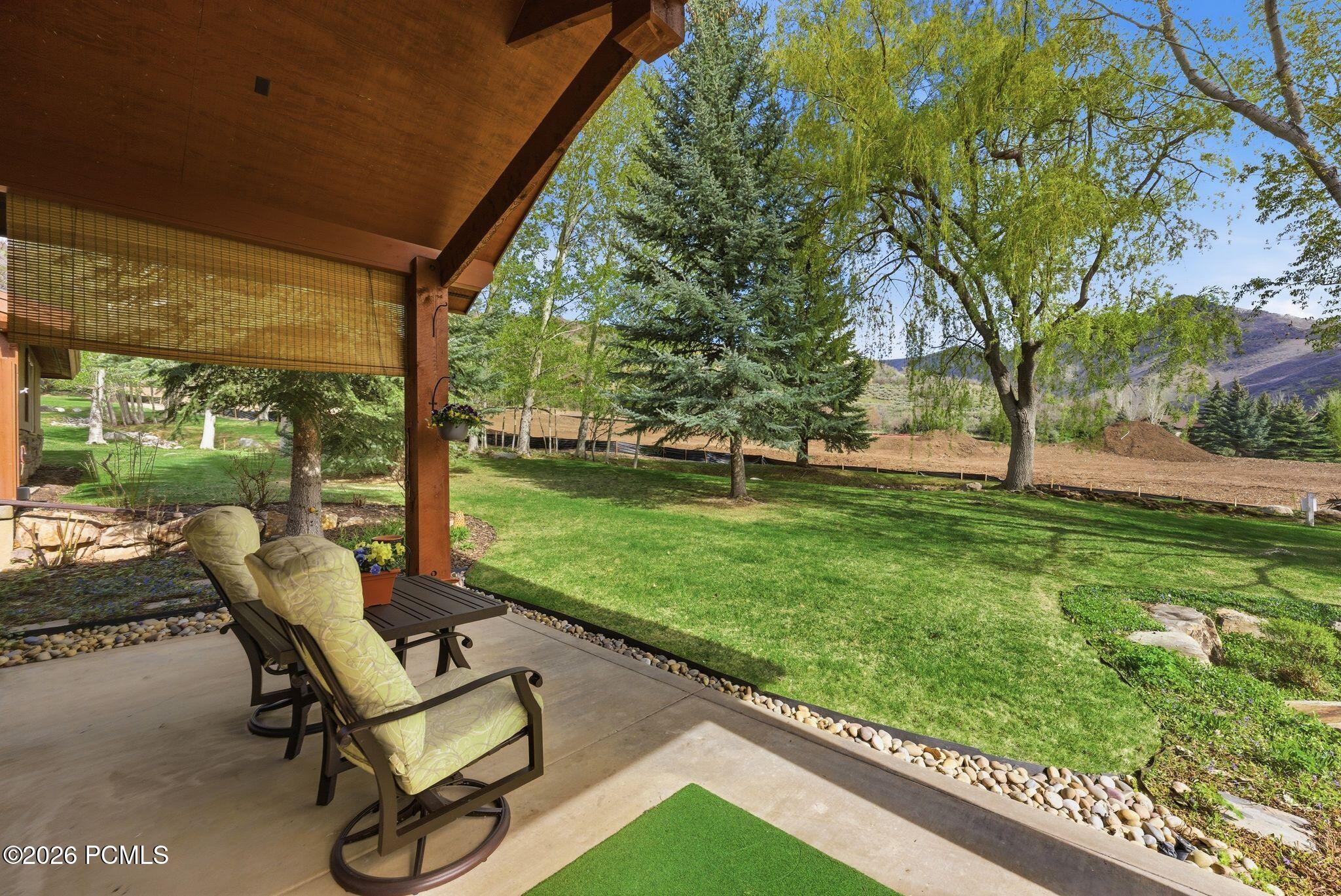 1096 Turnberry Court