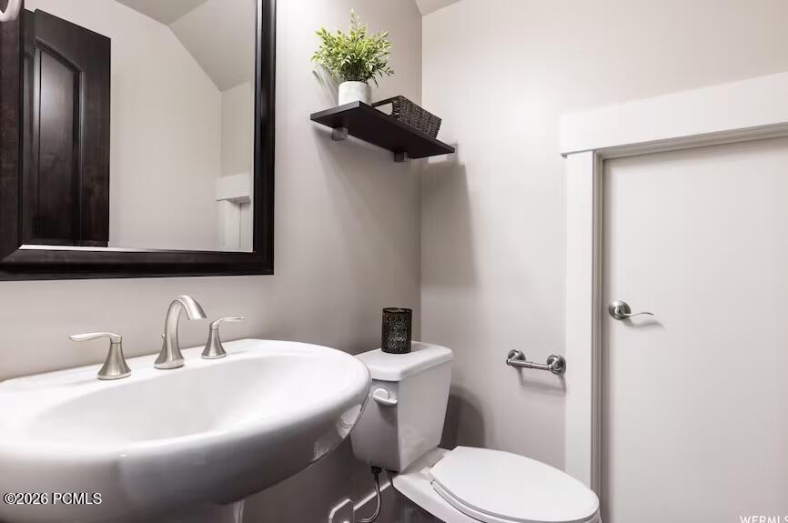 13595 N Hillclimb Lane