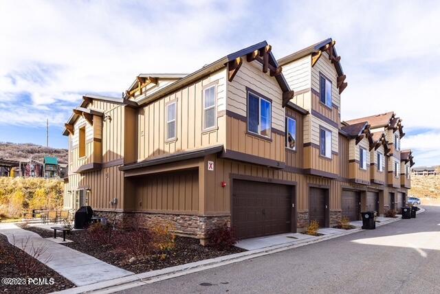 13595 N Hillclimb Lane