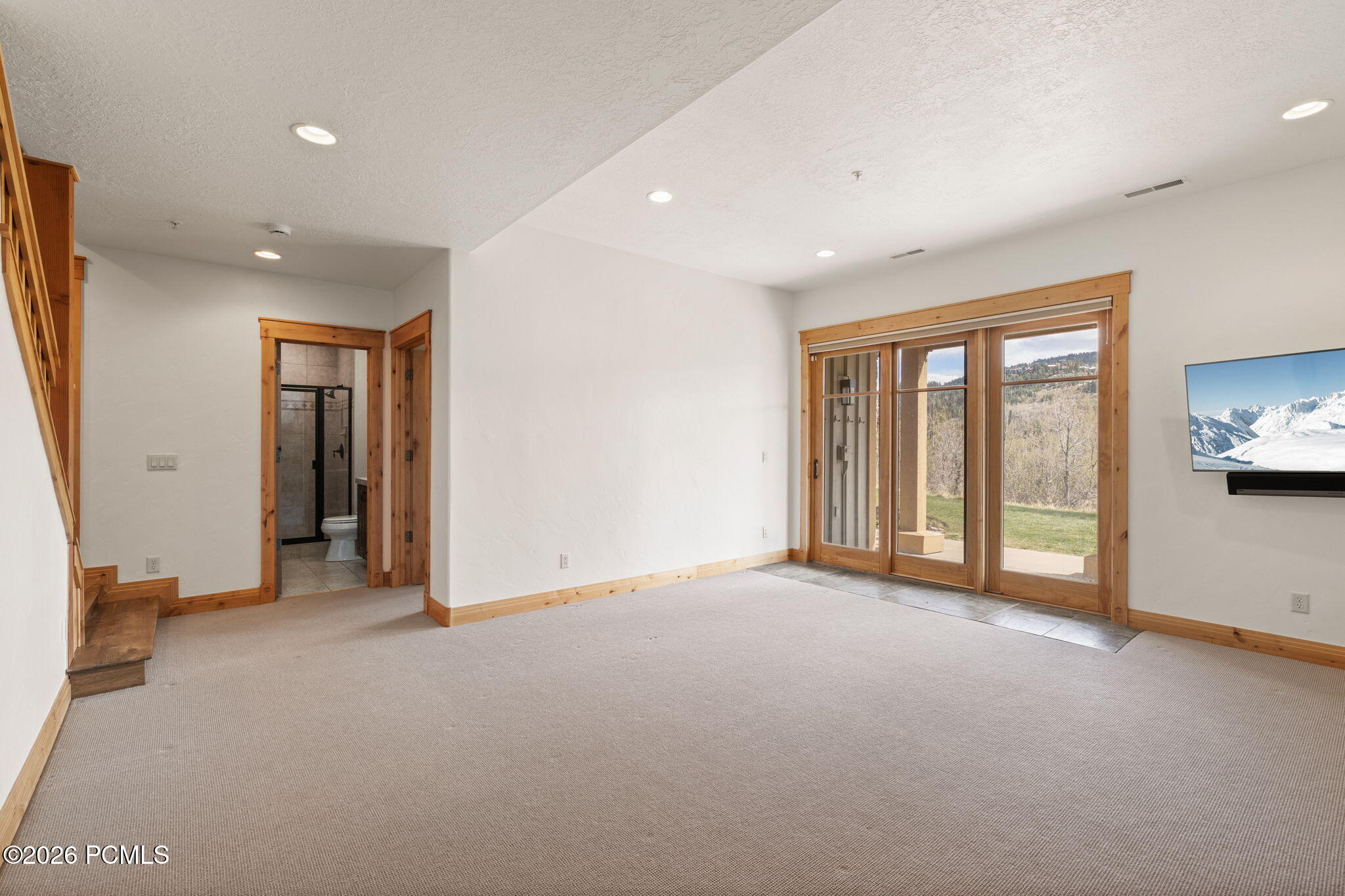 1215 Silver Oak Court 4