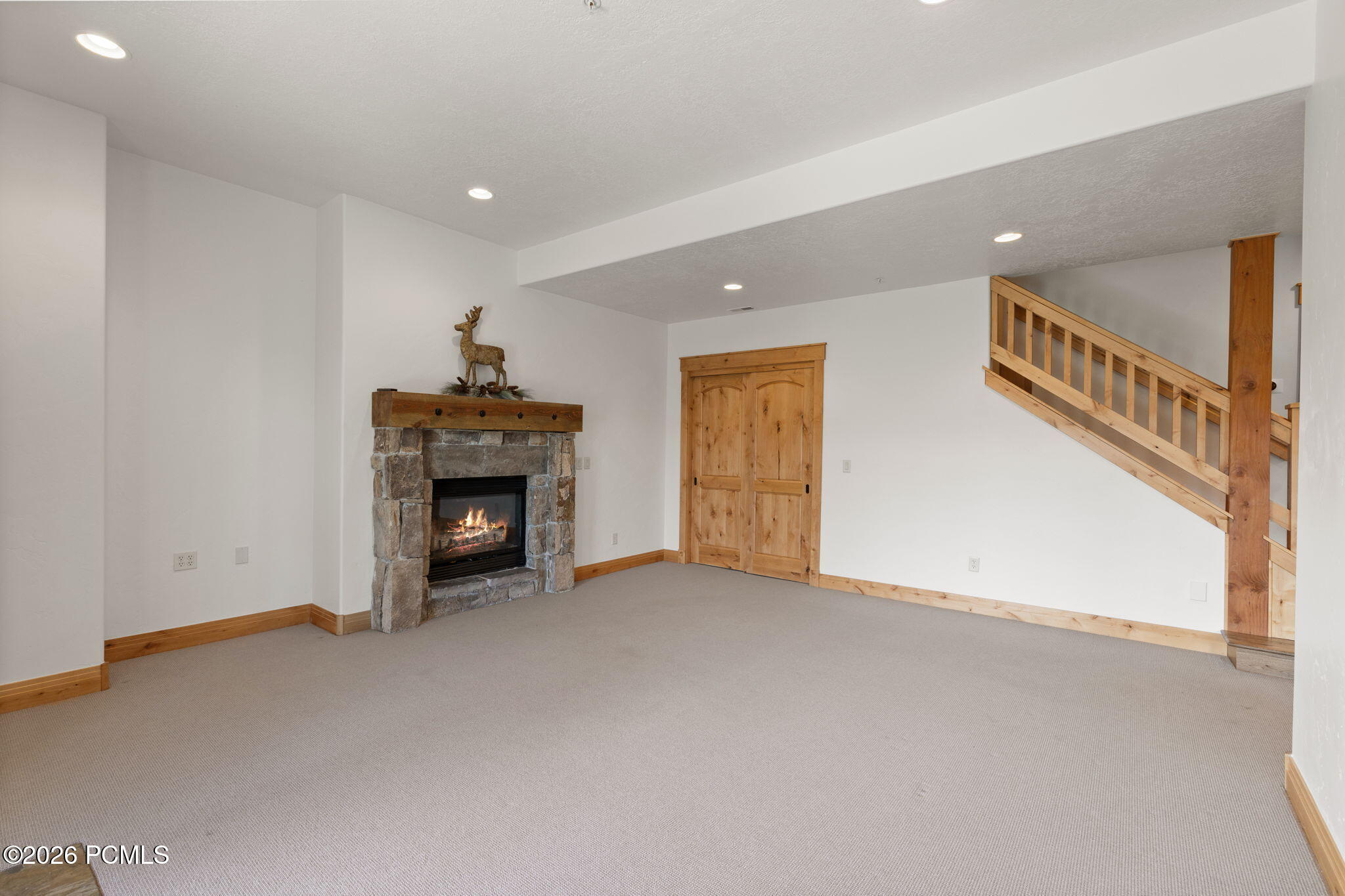 1215 Silver Oak Court 4