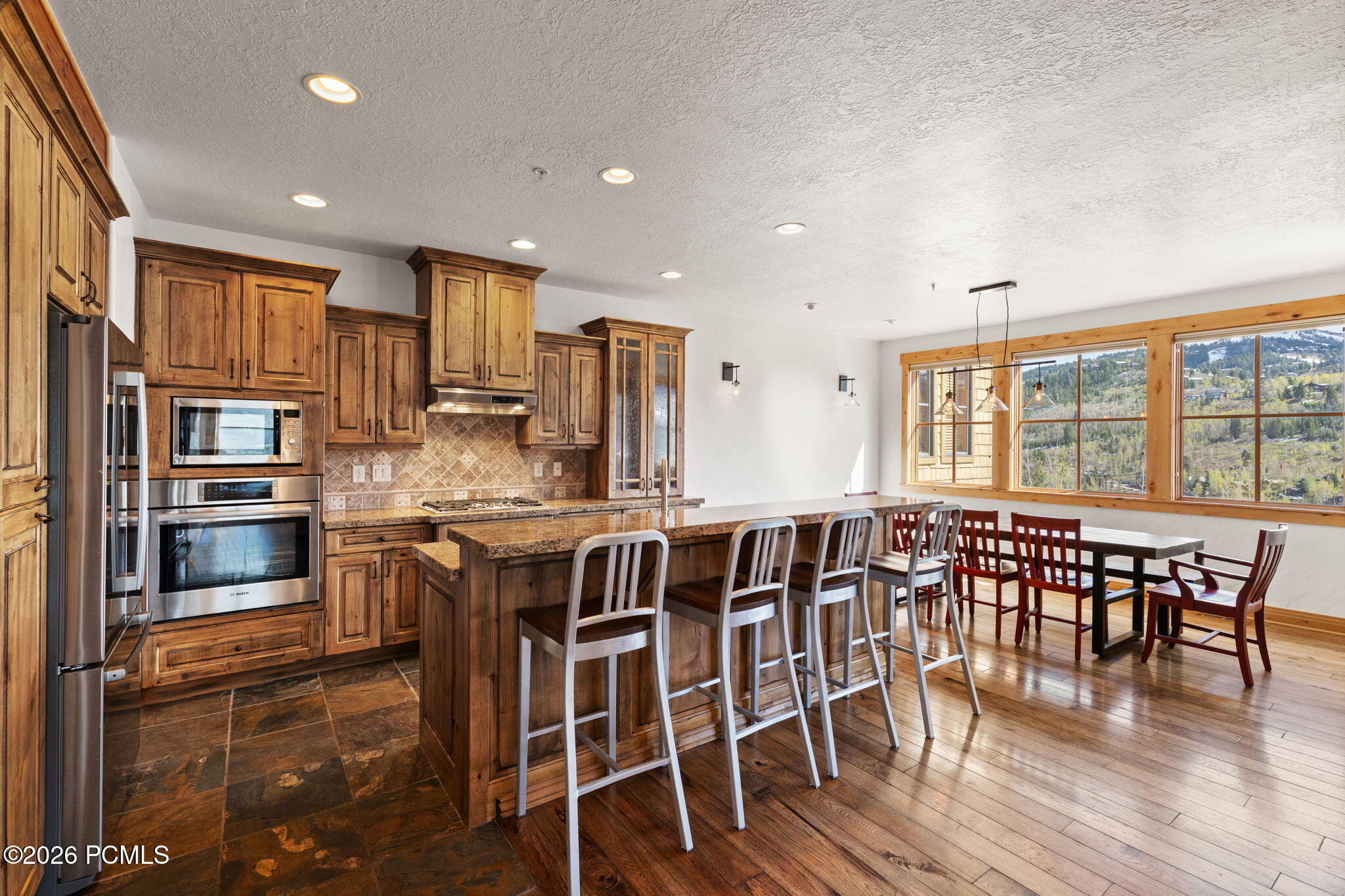 1215 Silver Oak Court 4
