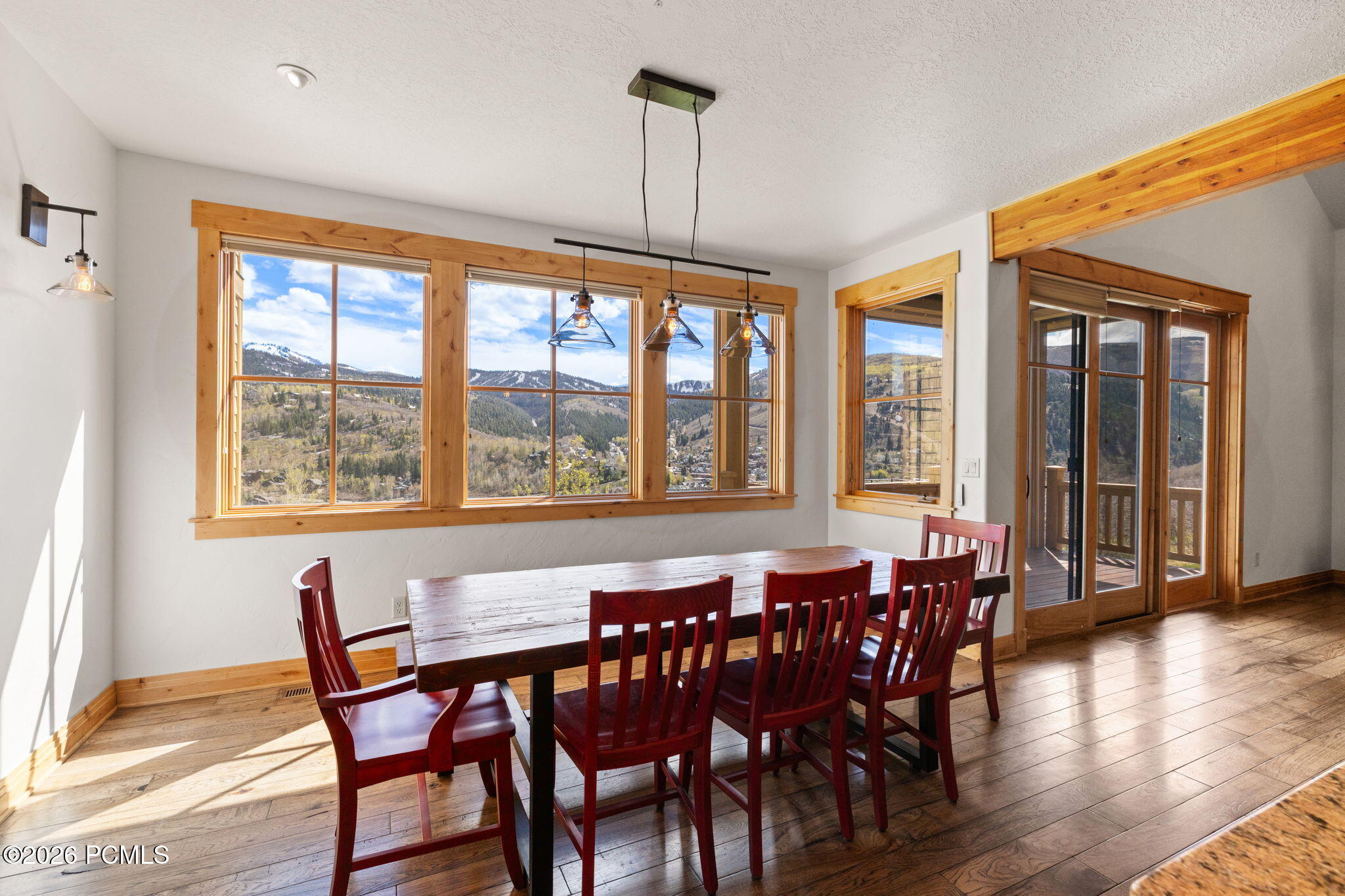 1215 Silver Oak Court 4