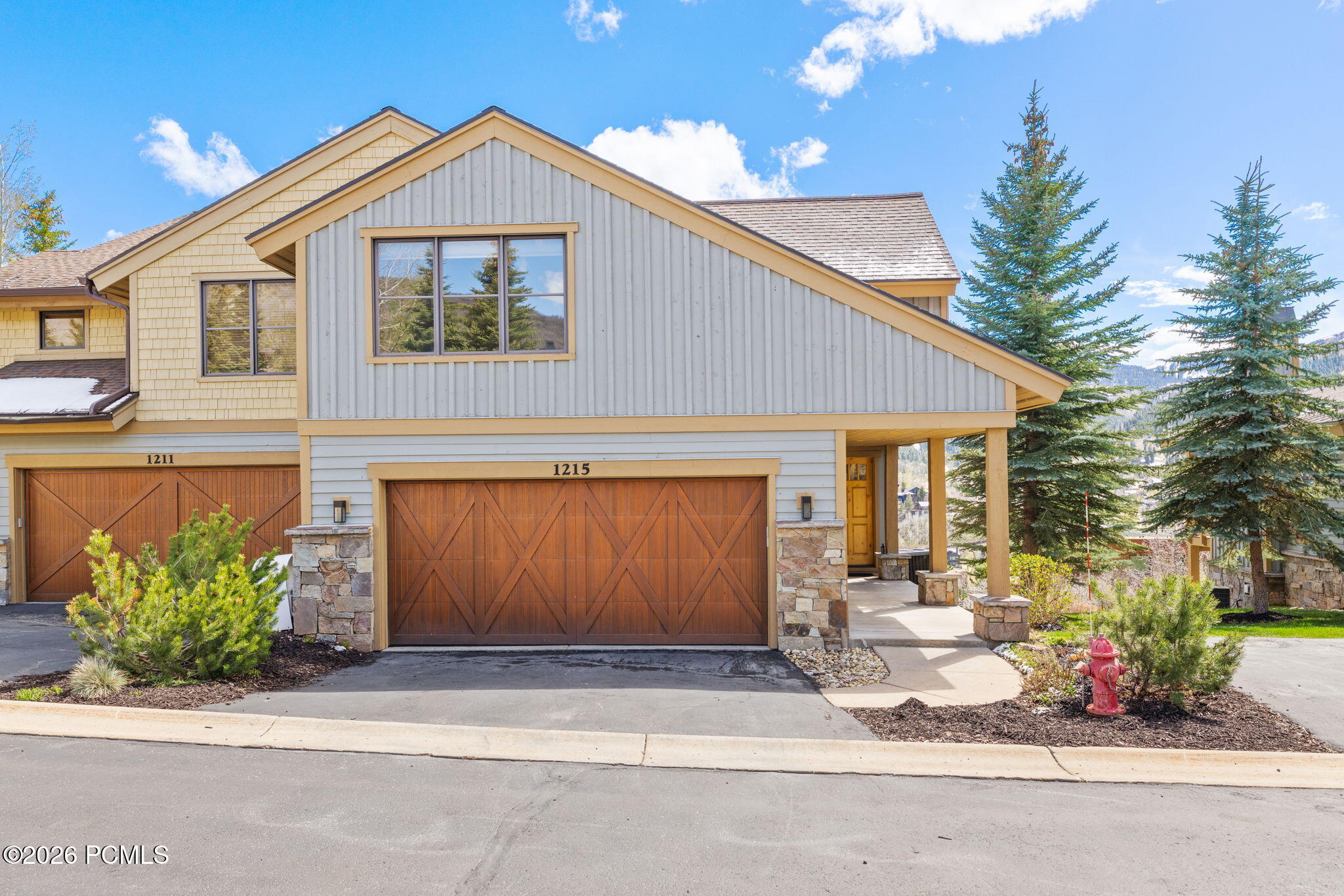 1215 Silver Oak Court 4