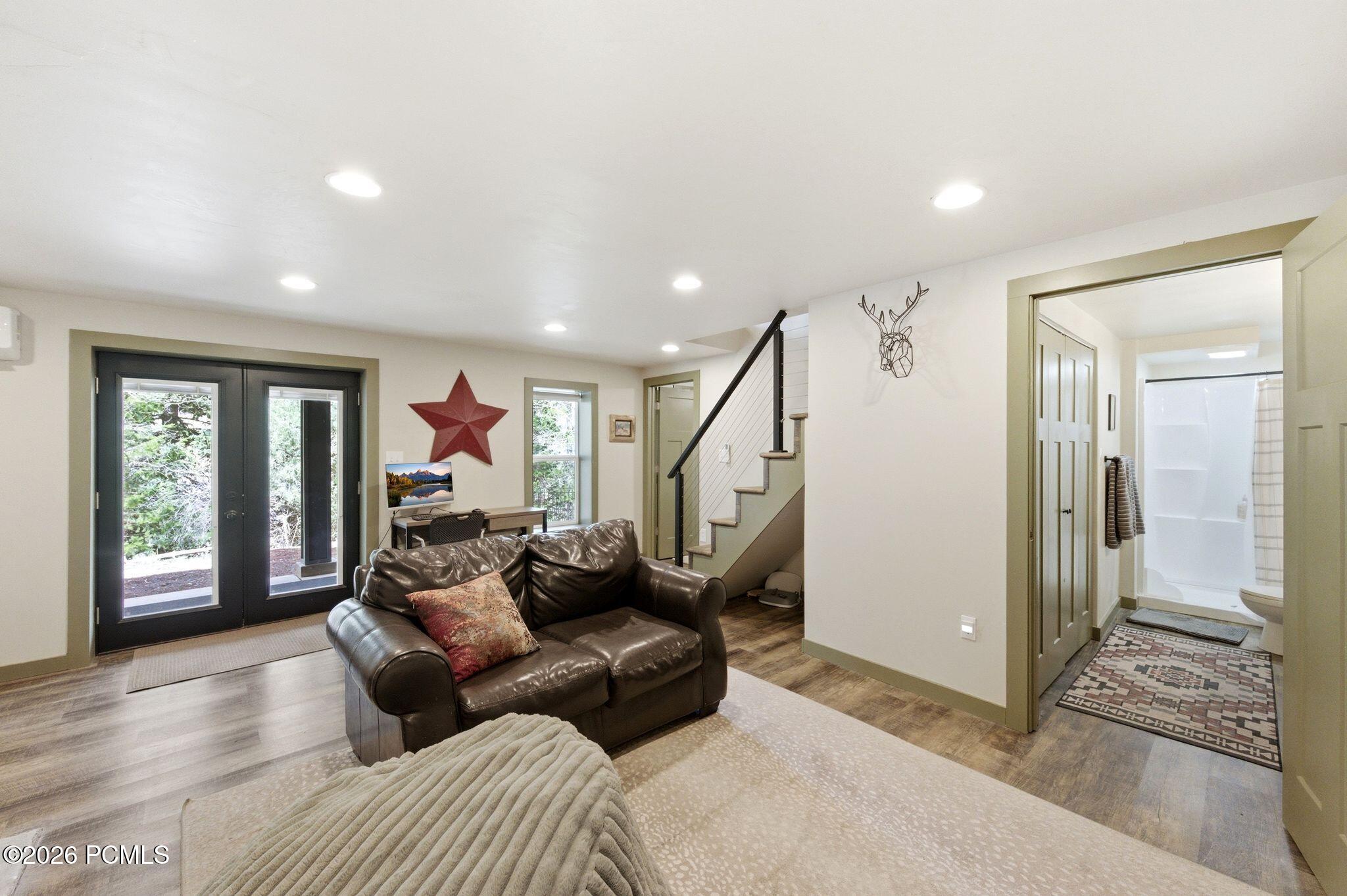 3417 River Vu Road