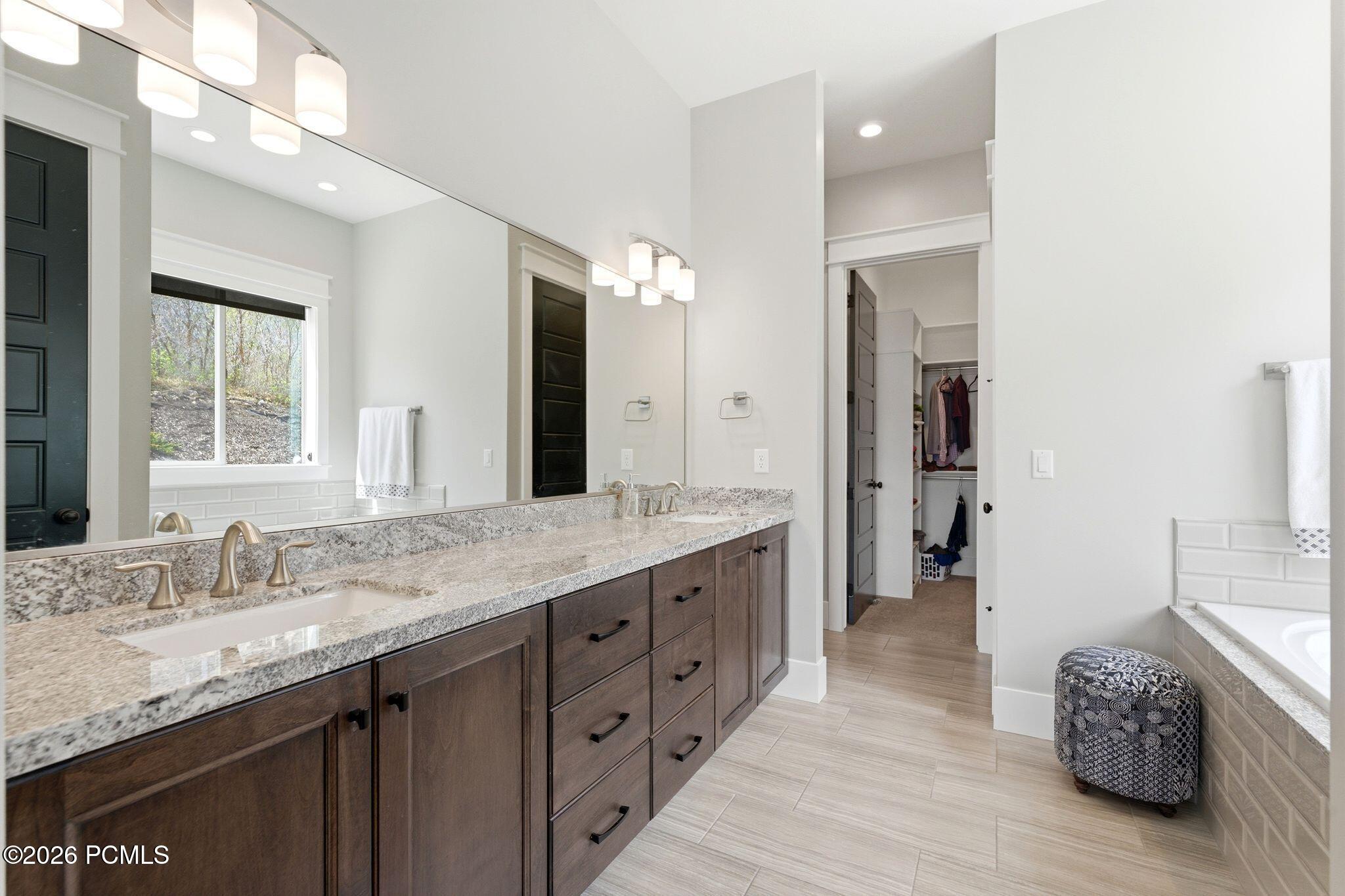 12789 N Deer Mountain Boulevard