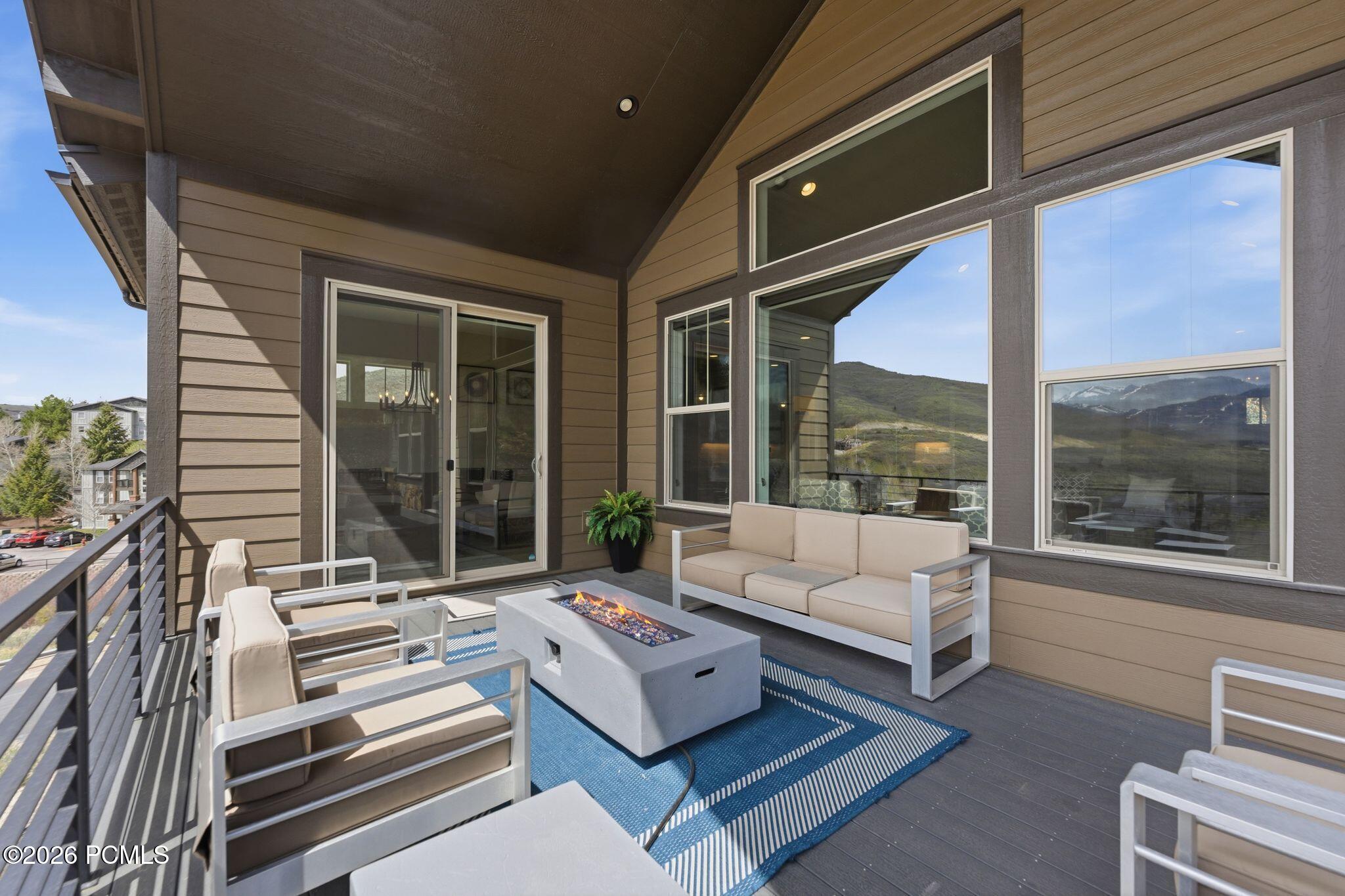 12789 N Deer Mountain Boulevard