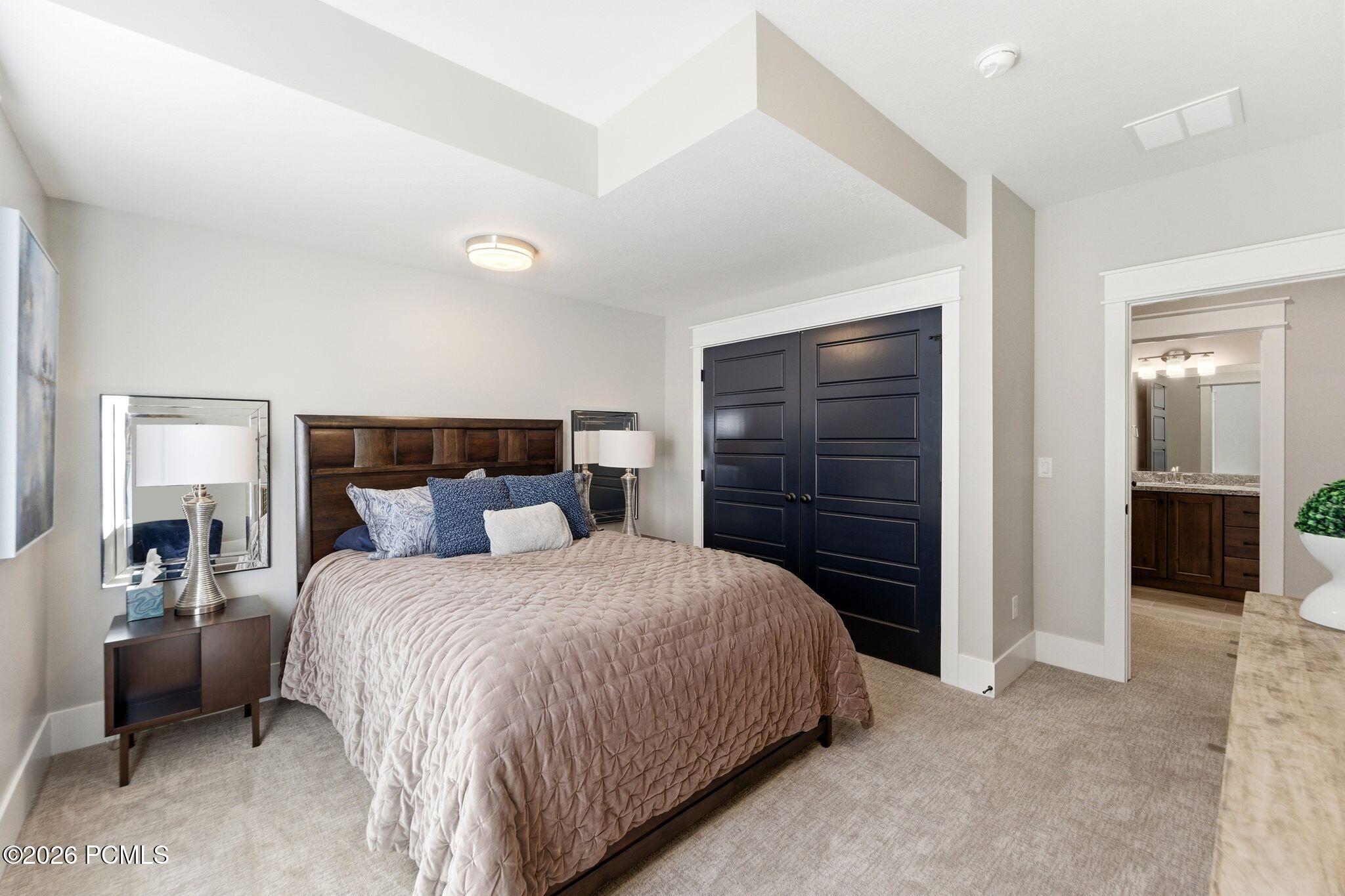 12789 N Deer Mountain Boulevard