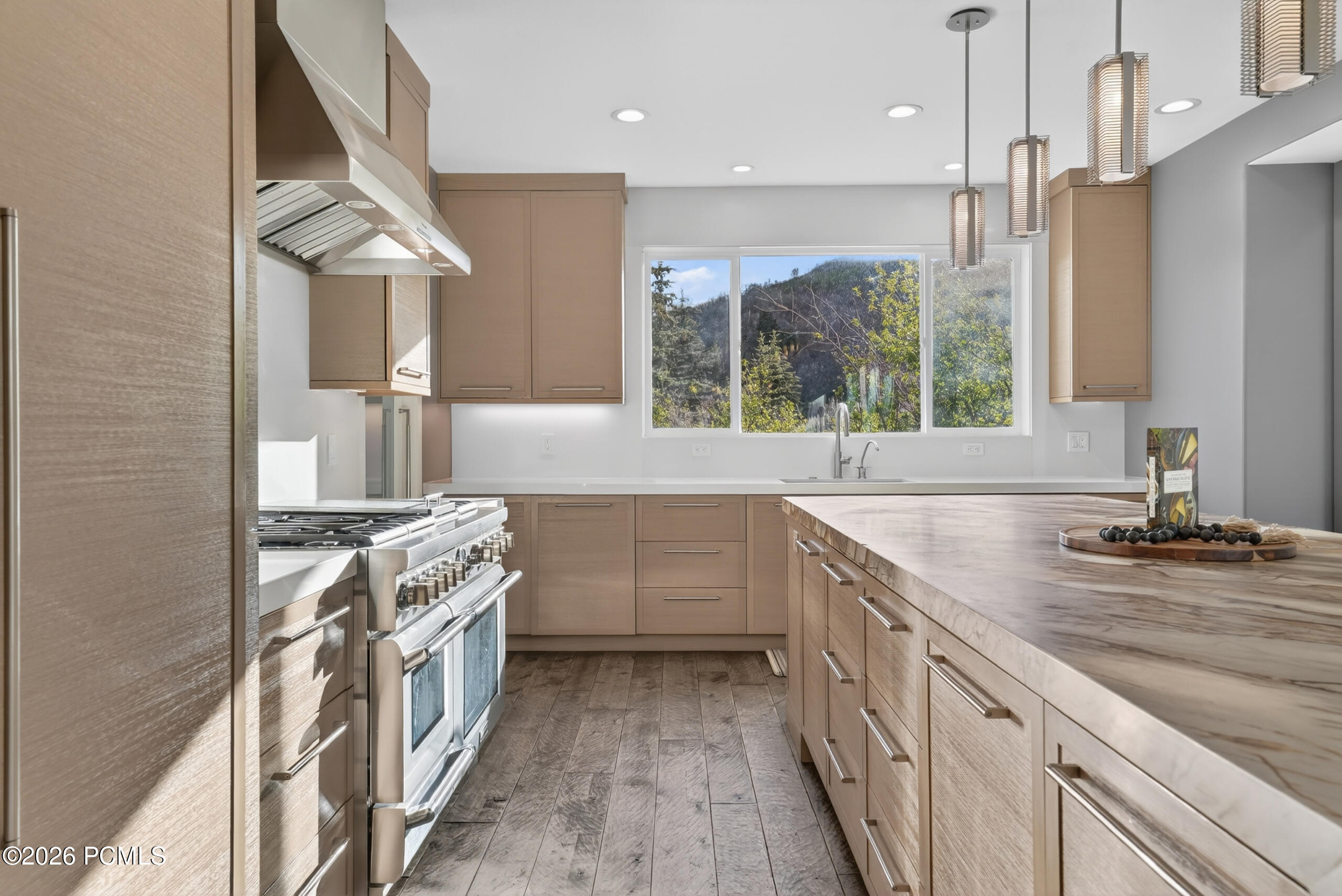 8931 Northcove Drive