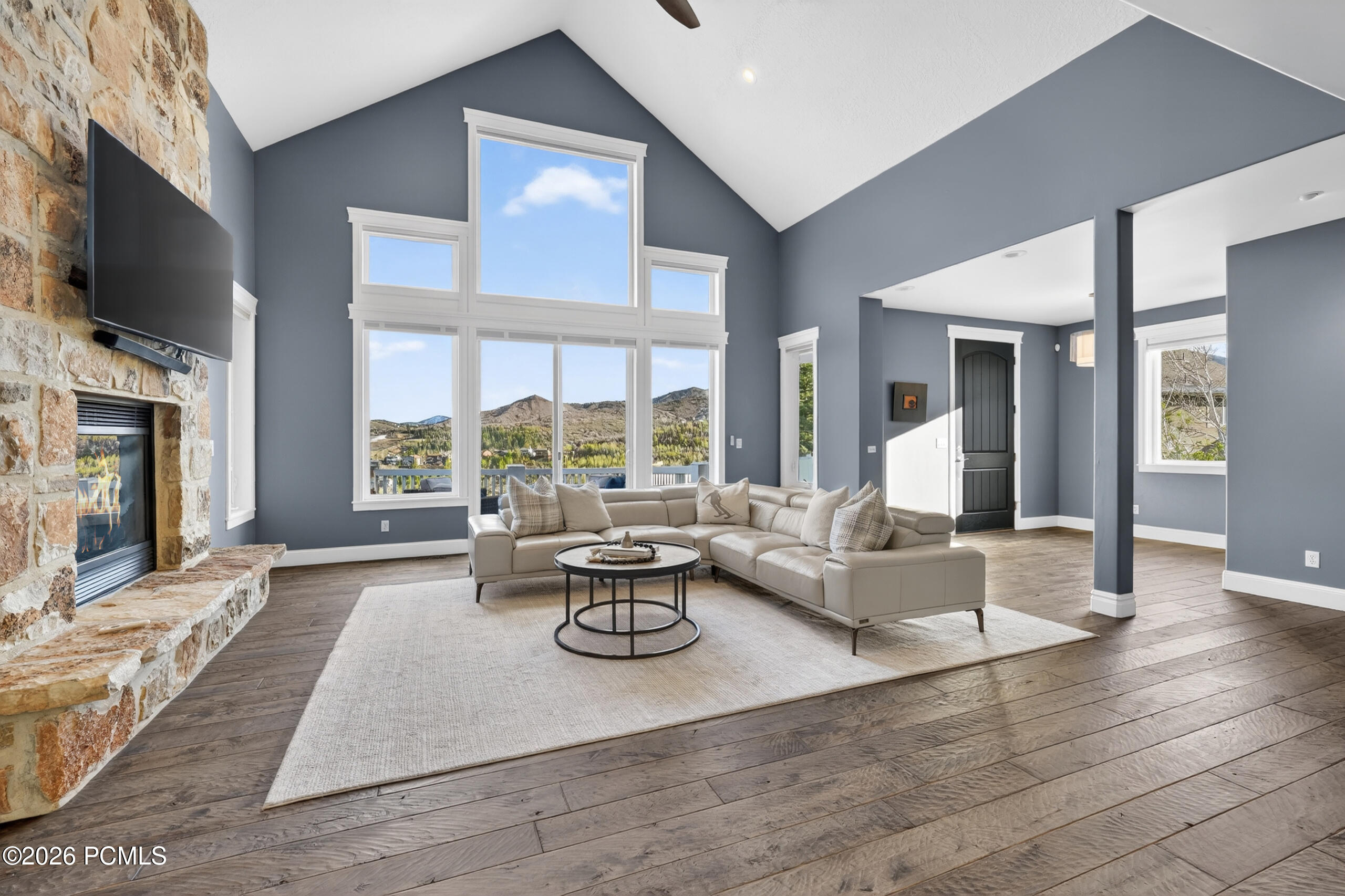 8931 Northcove Drive