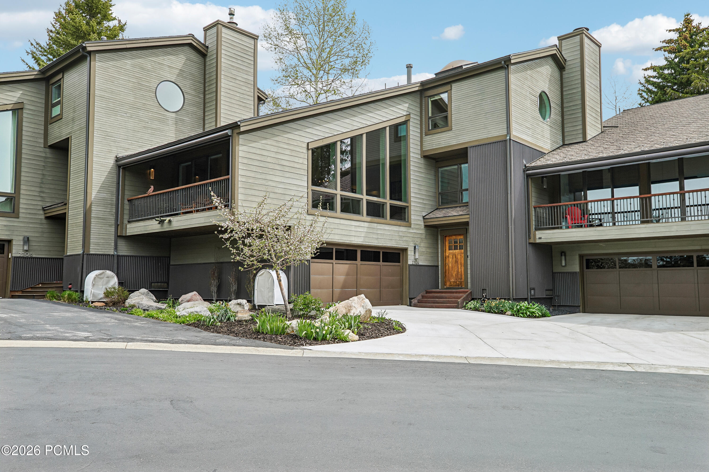 2504 Fairway Village Drive