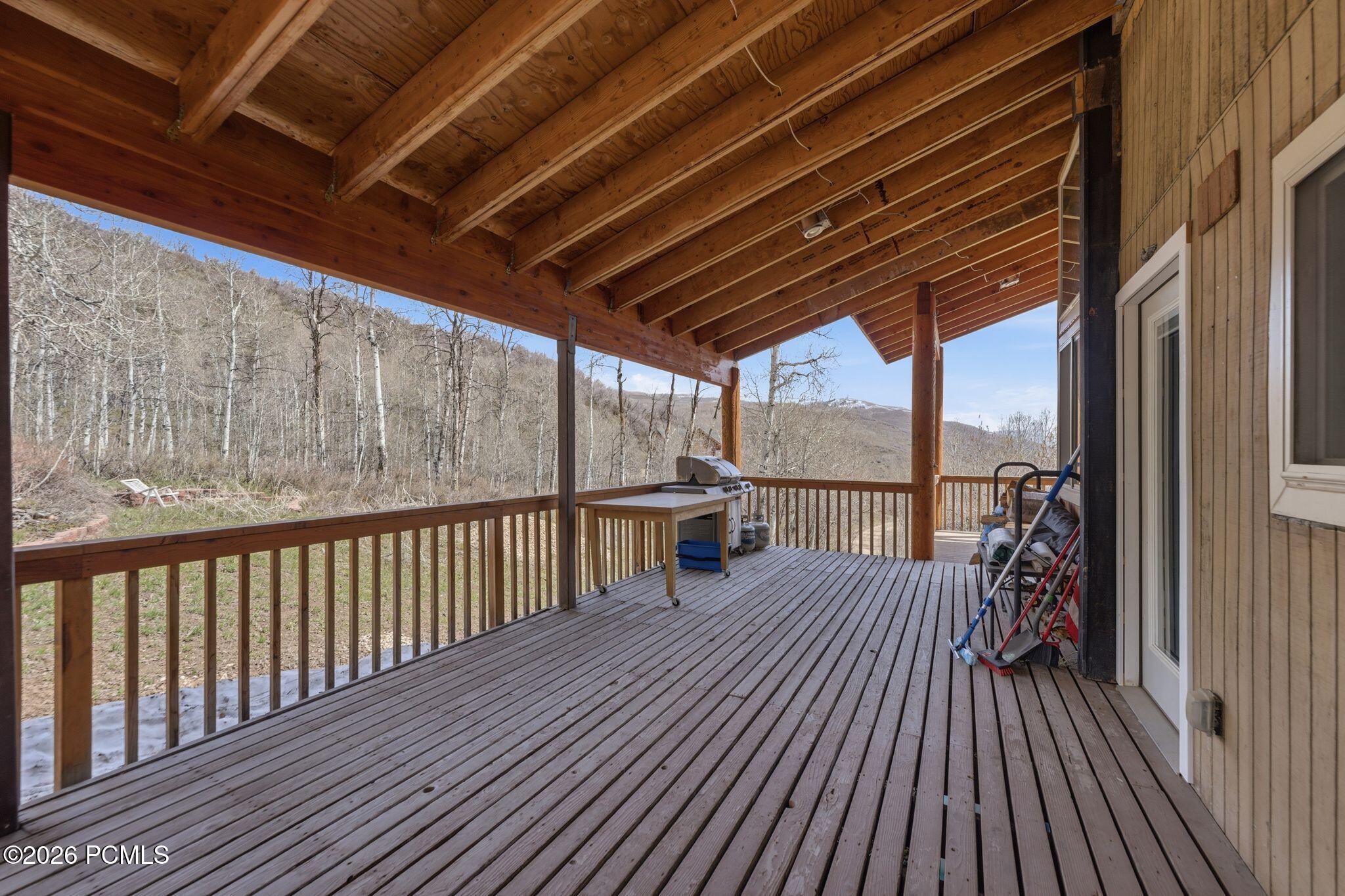 163 Mount Aerie Upper Loop