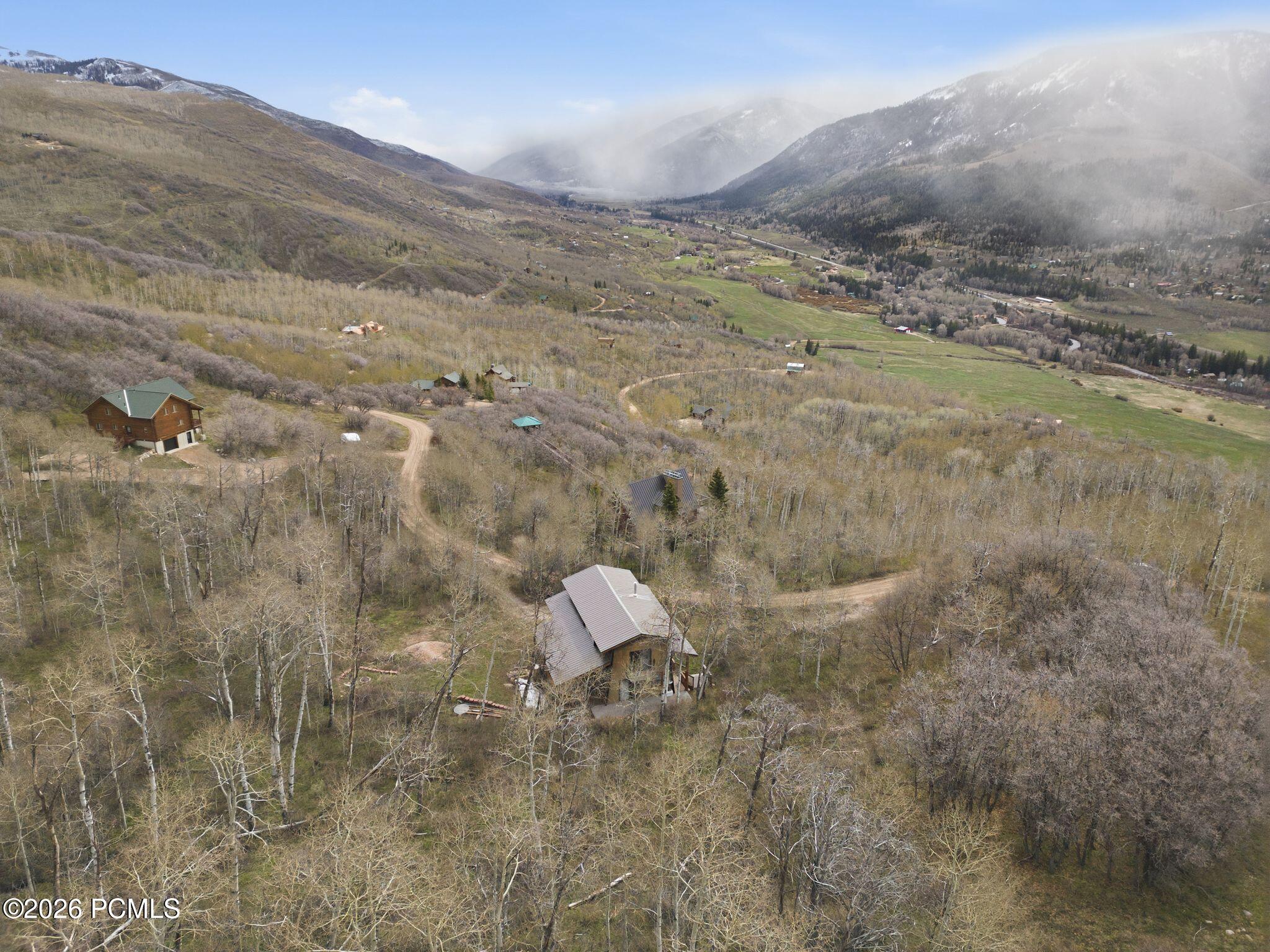 163 Mount Aerie Upper Loop