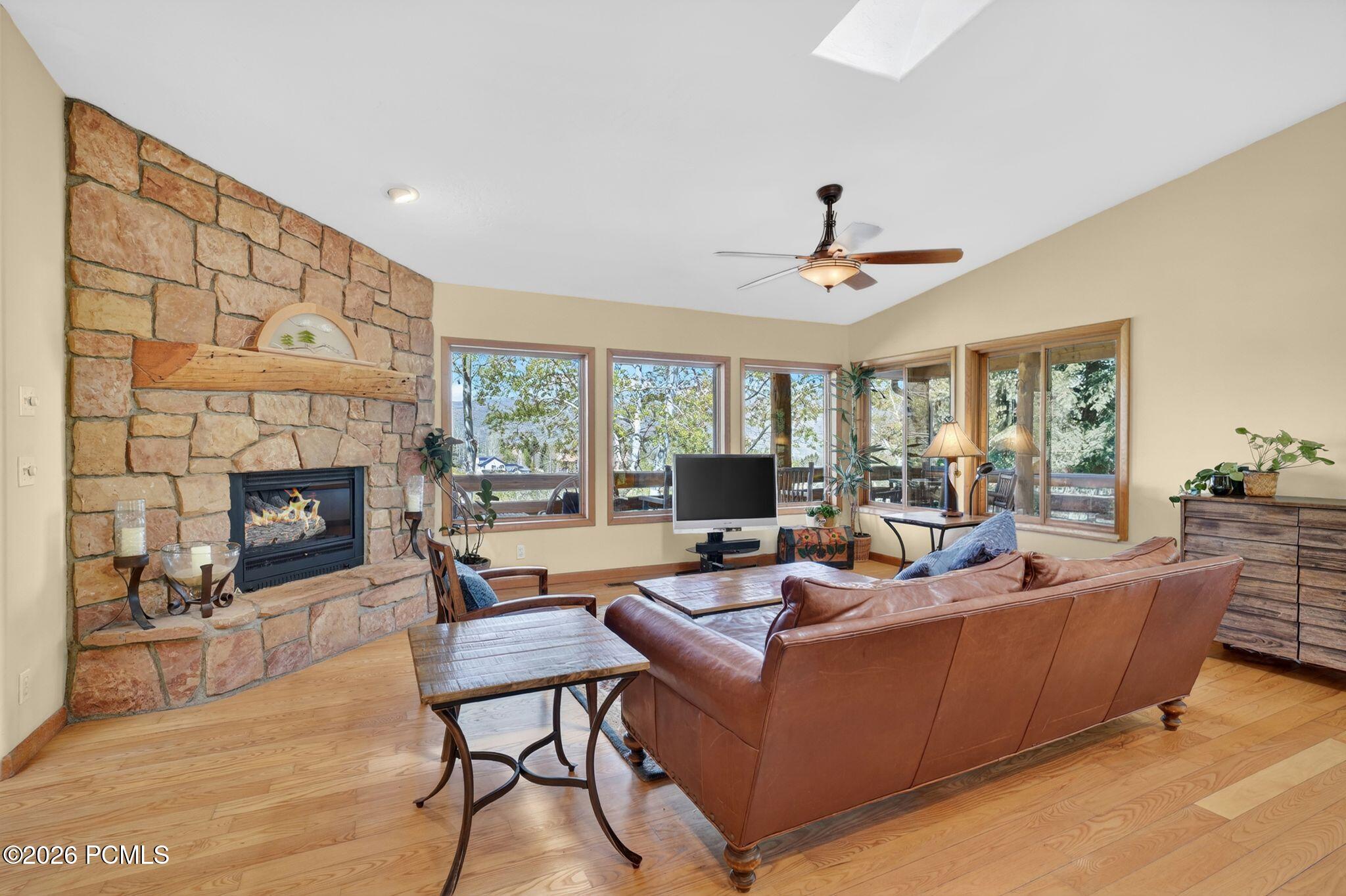 4205 Hidden Cove Road