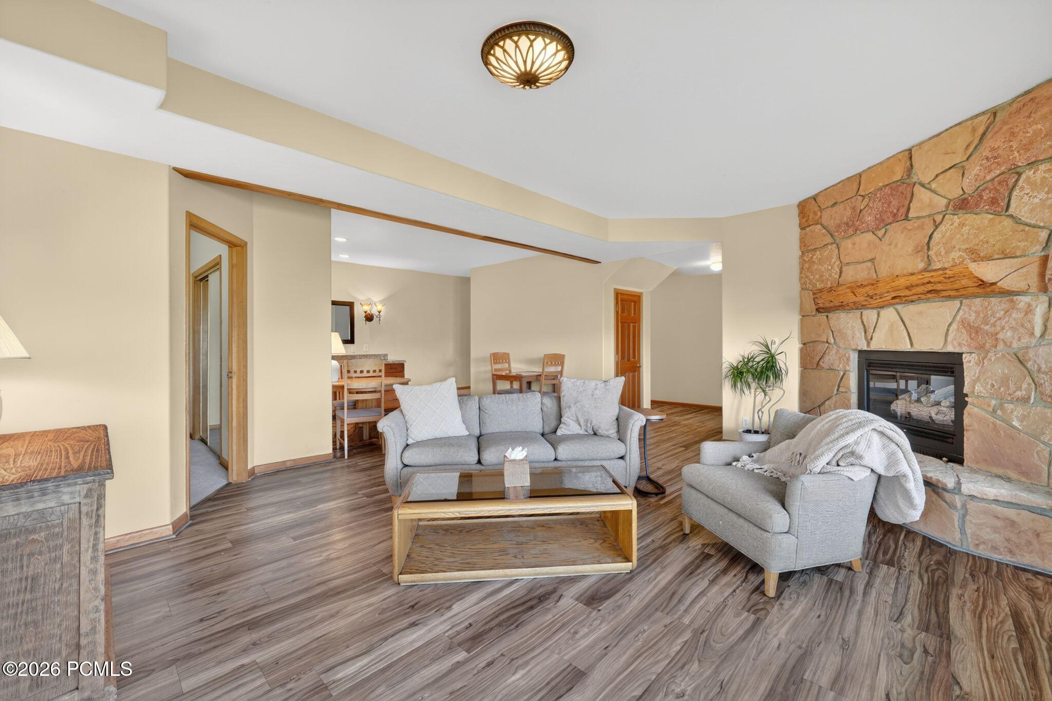 4205 Hidden Cove Road