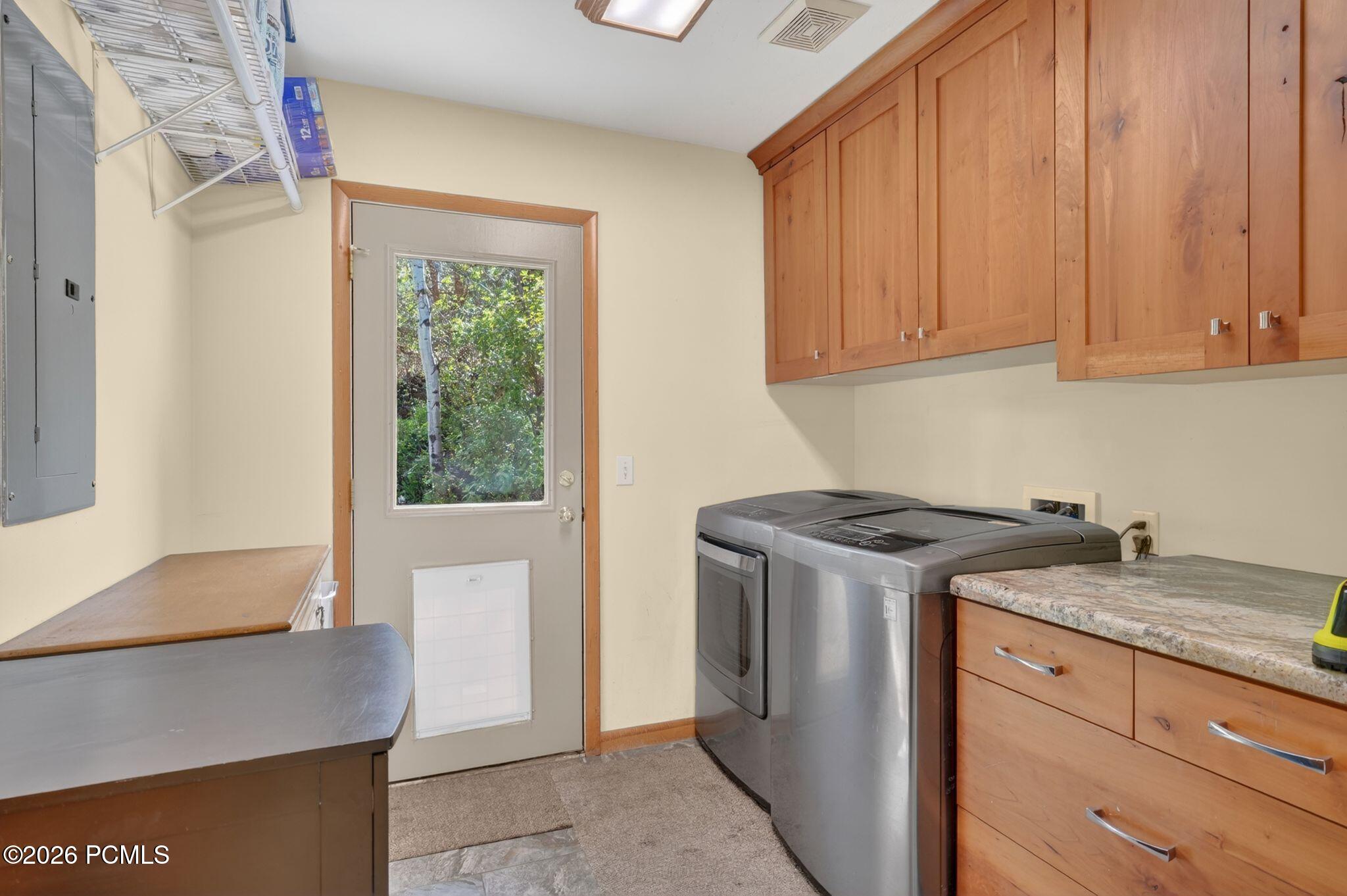 4205 Hidden Cove Road