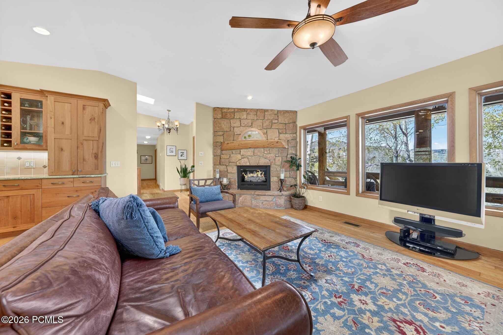 4205 Hidden Cove Road