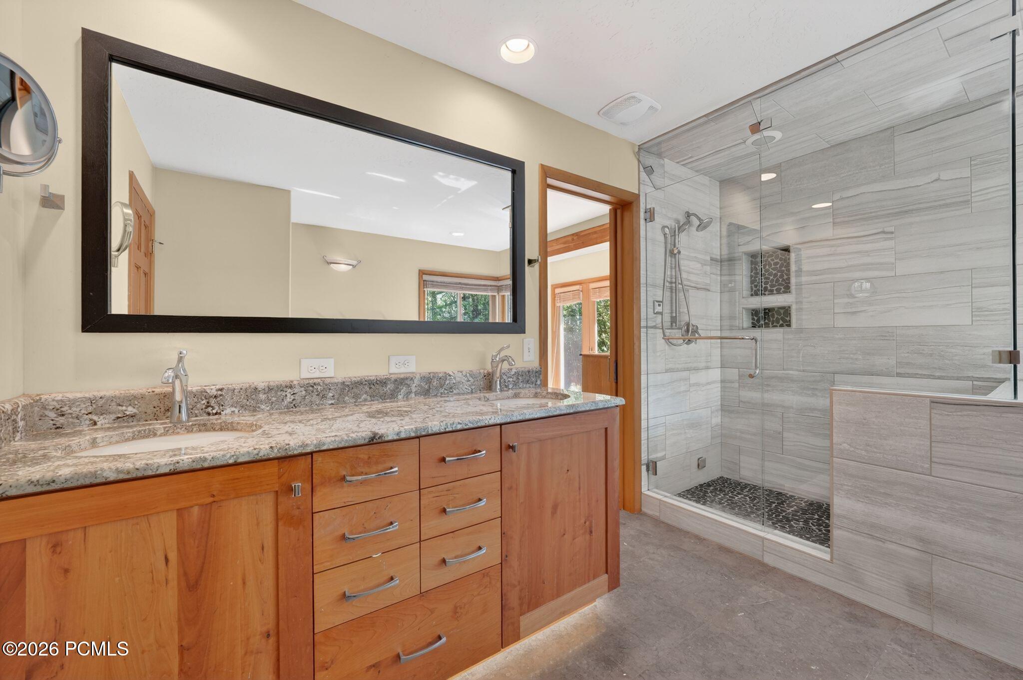 4205 Hidden Cove Road