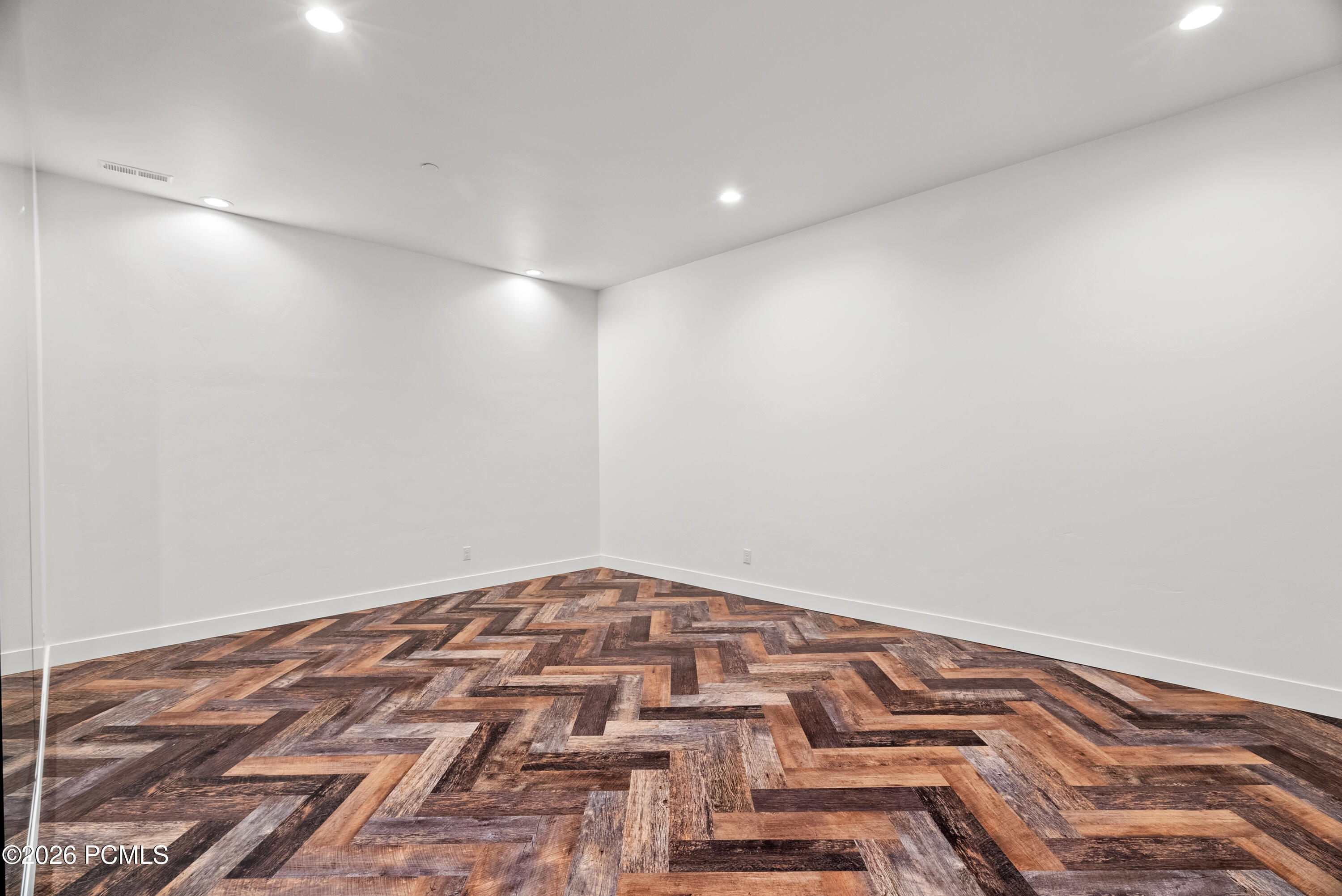 1075 N Oquirrh Mountain Drive