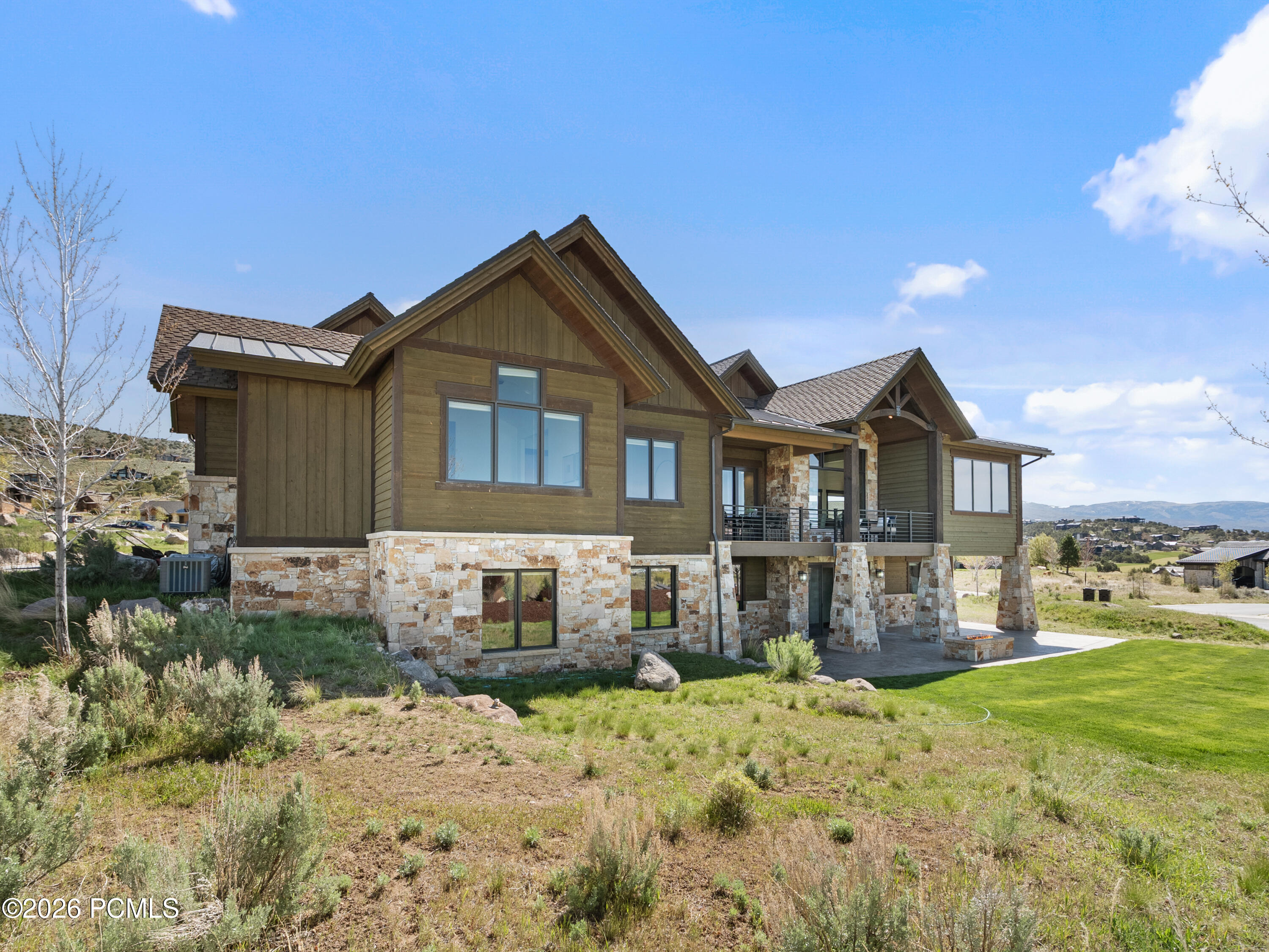 1075 N Oquirrh Mountain Drive