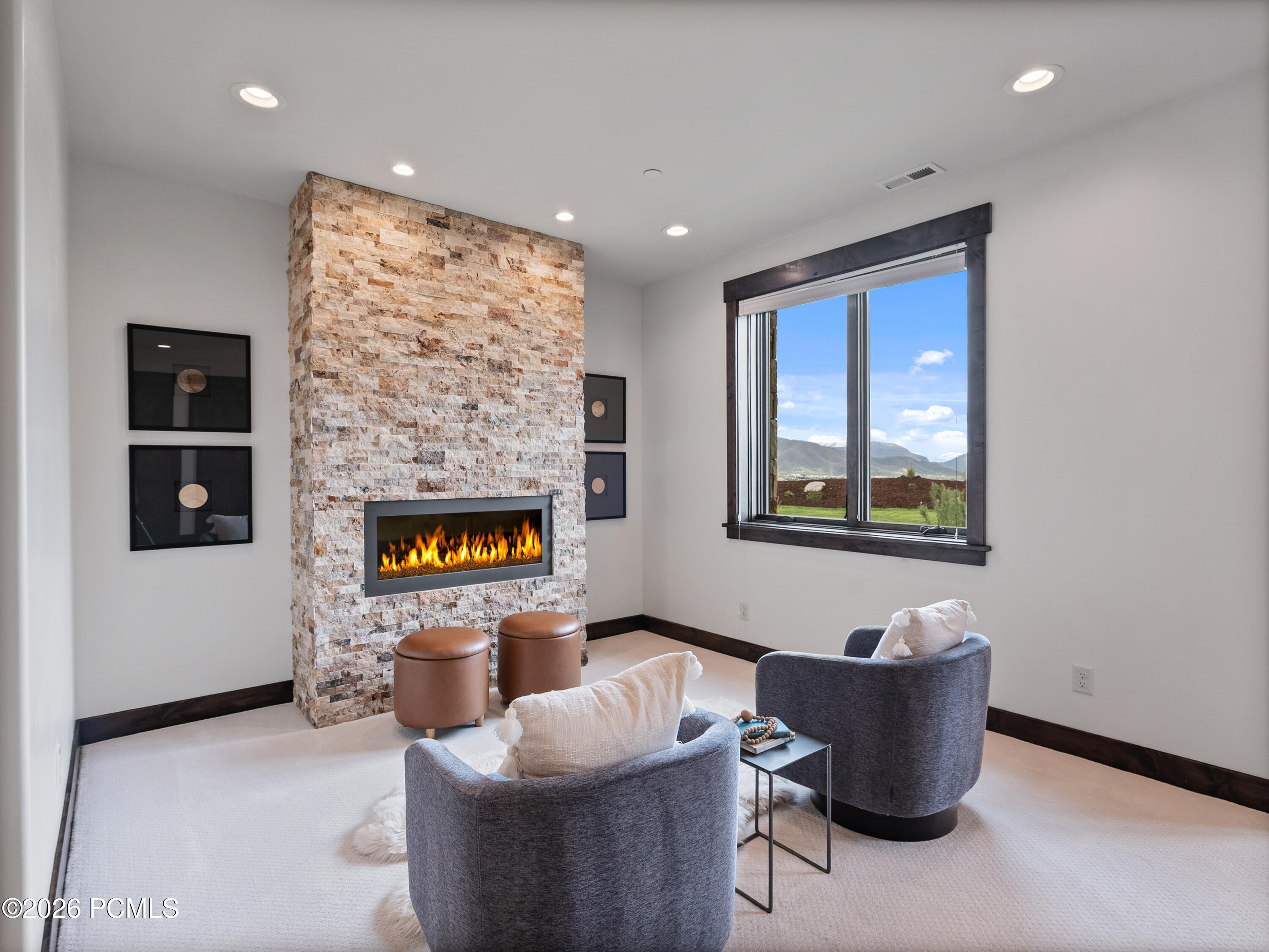 1075 N Oquirrh Mountain Drive