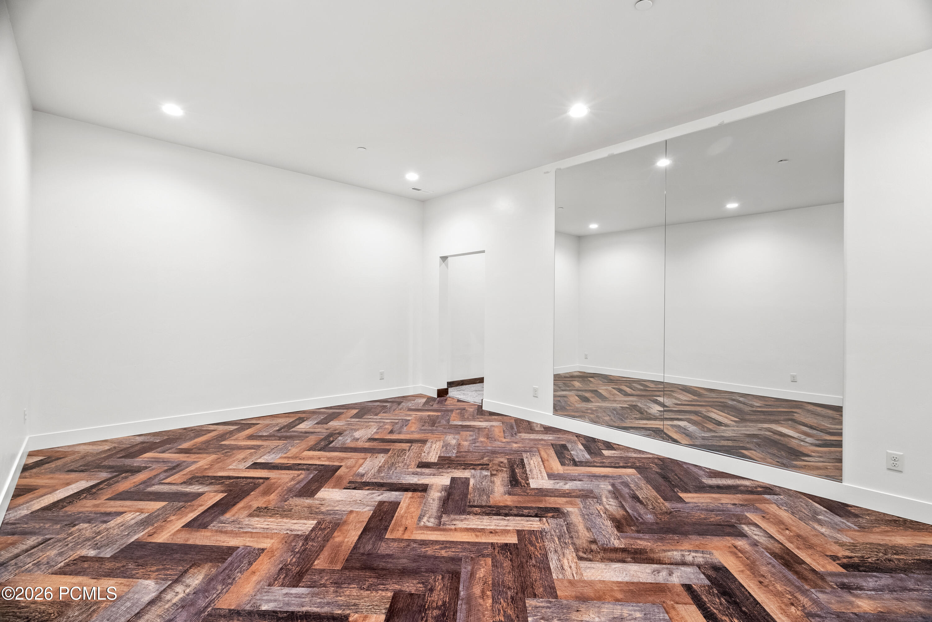 1075 N Oquirrh Mountain Drive