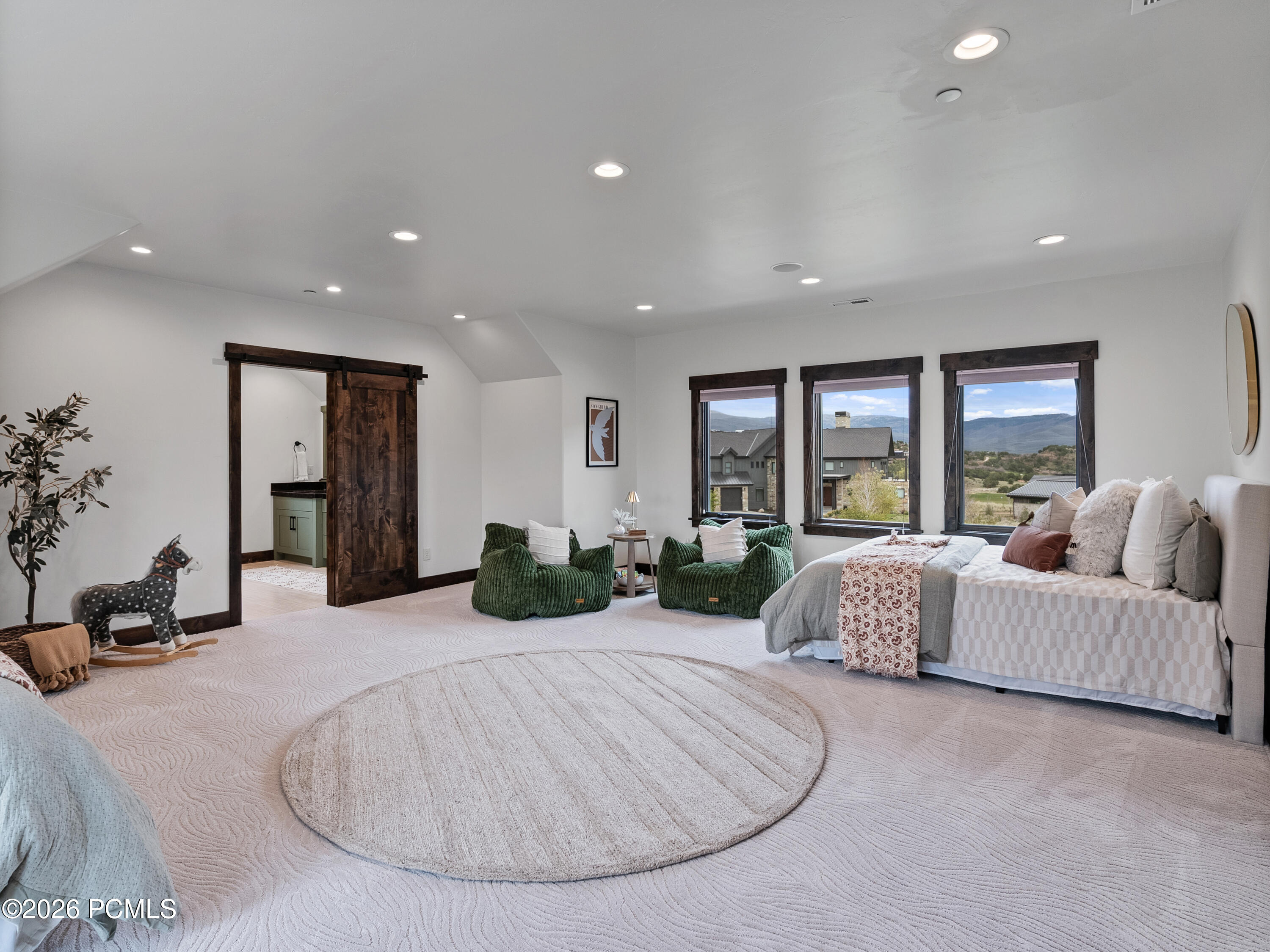 1075 N Oquirrh Mountain Drive