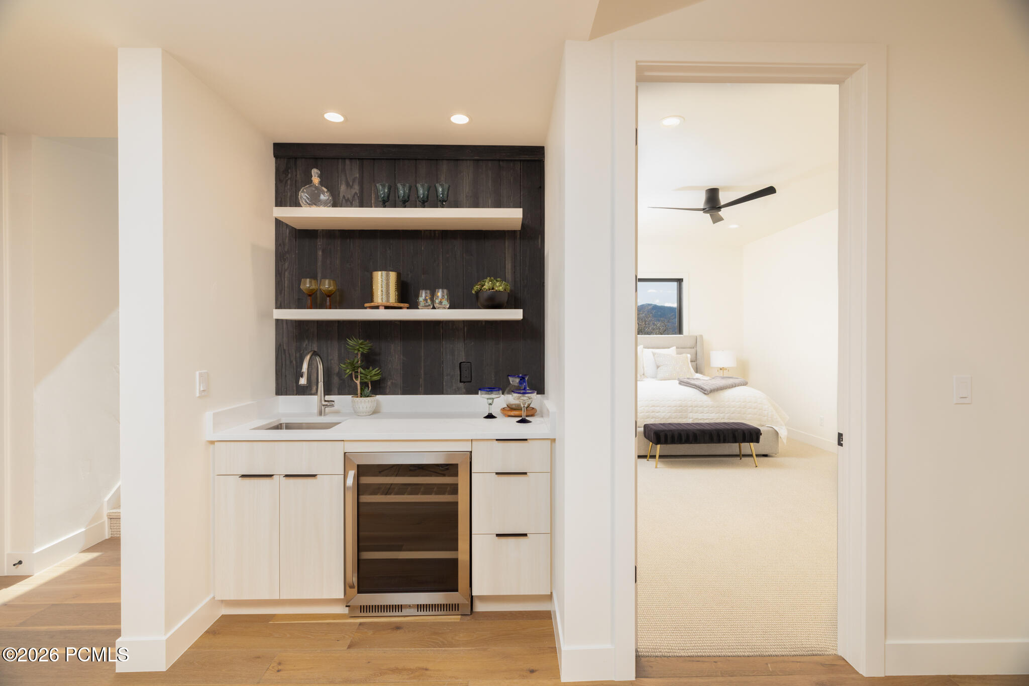 1285 E Lasso Trail