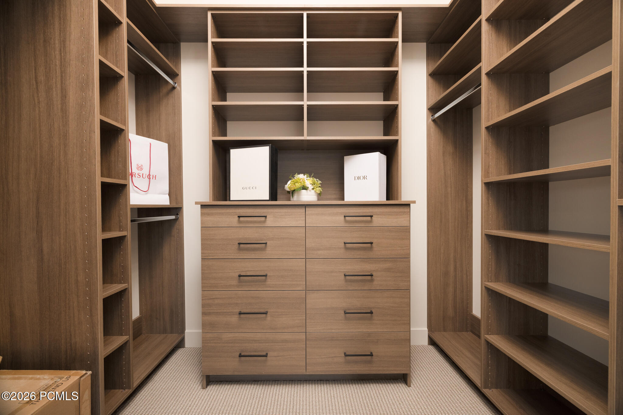1285 E Lasso Trail