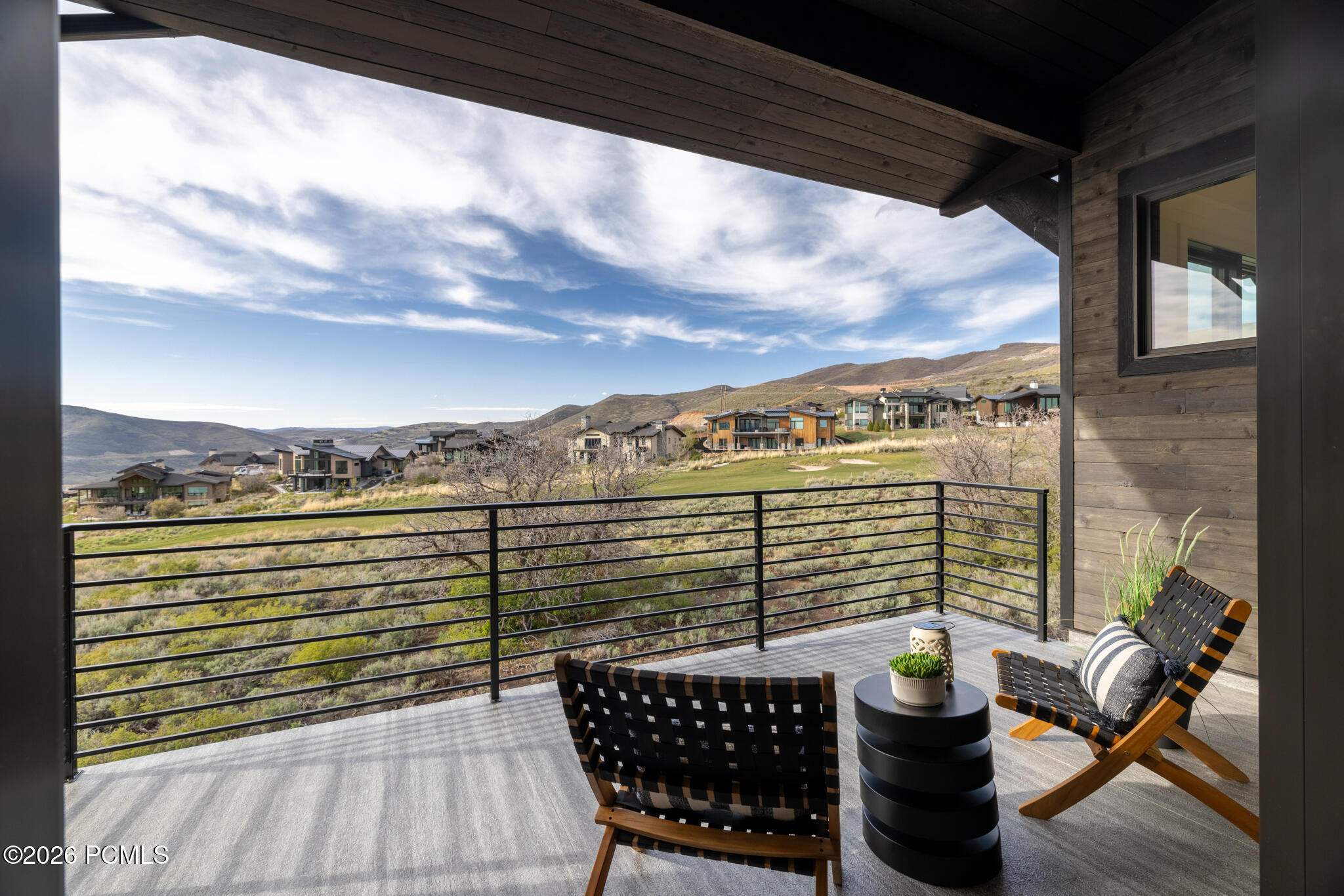 1285 E Lasso Trail
