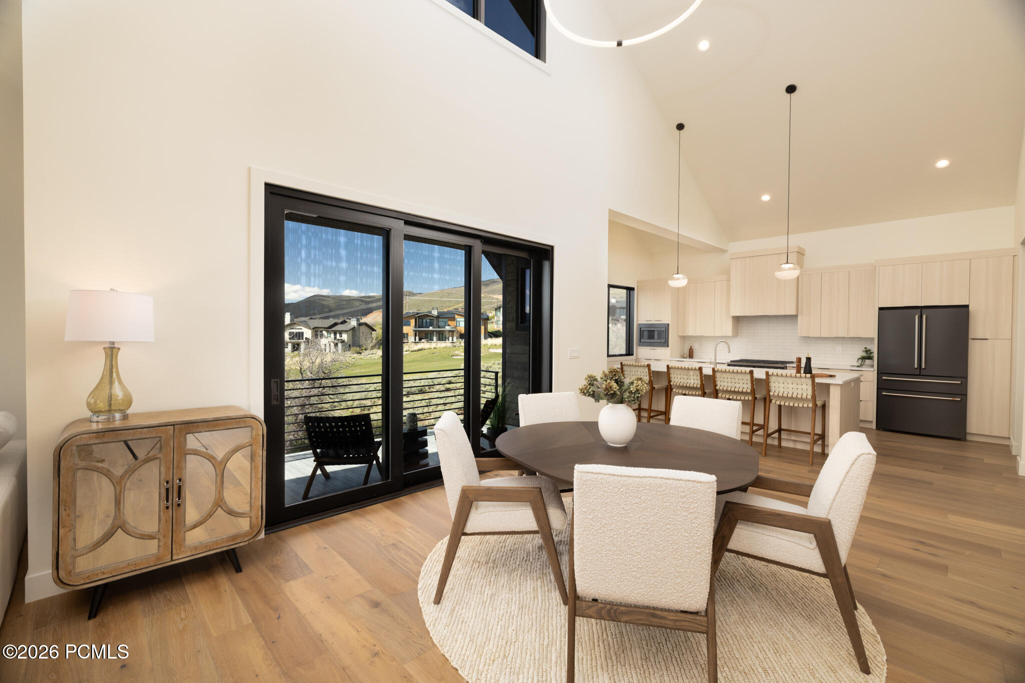 1285 E Lasso Trail