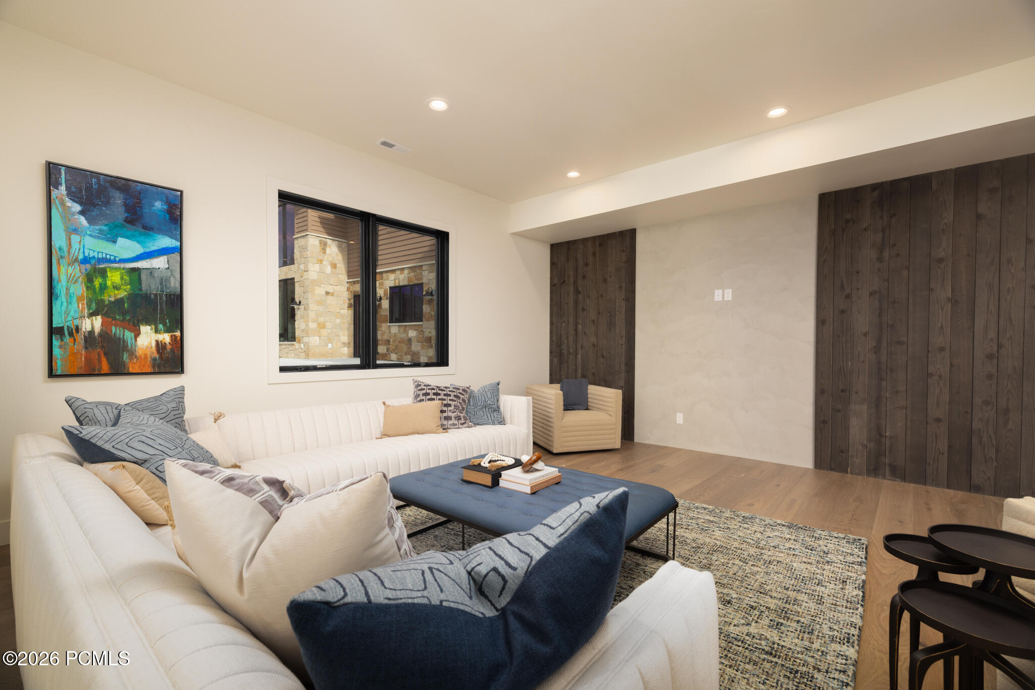 1285 E Lasso Trail