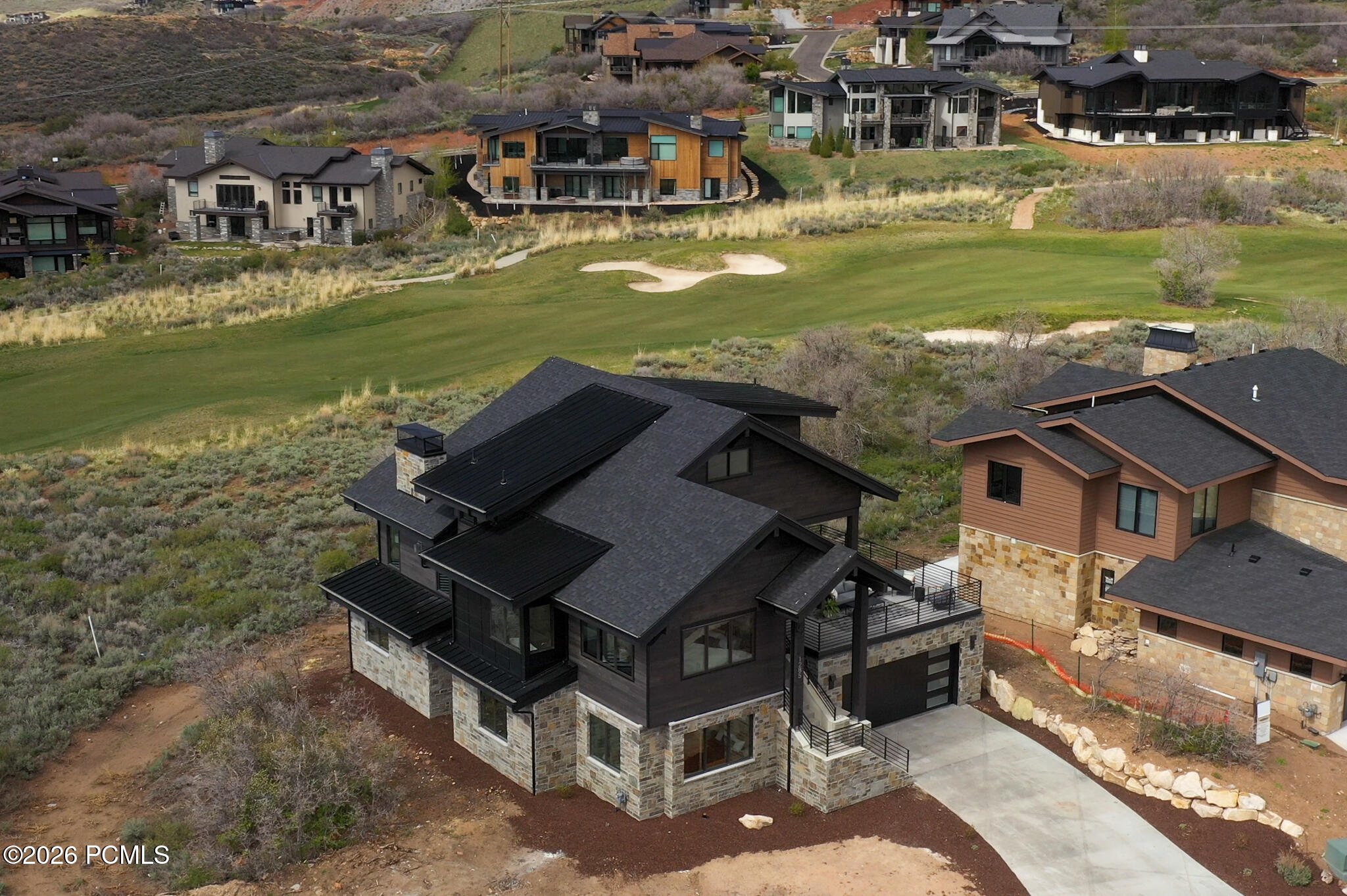1285 E Lasso Trail