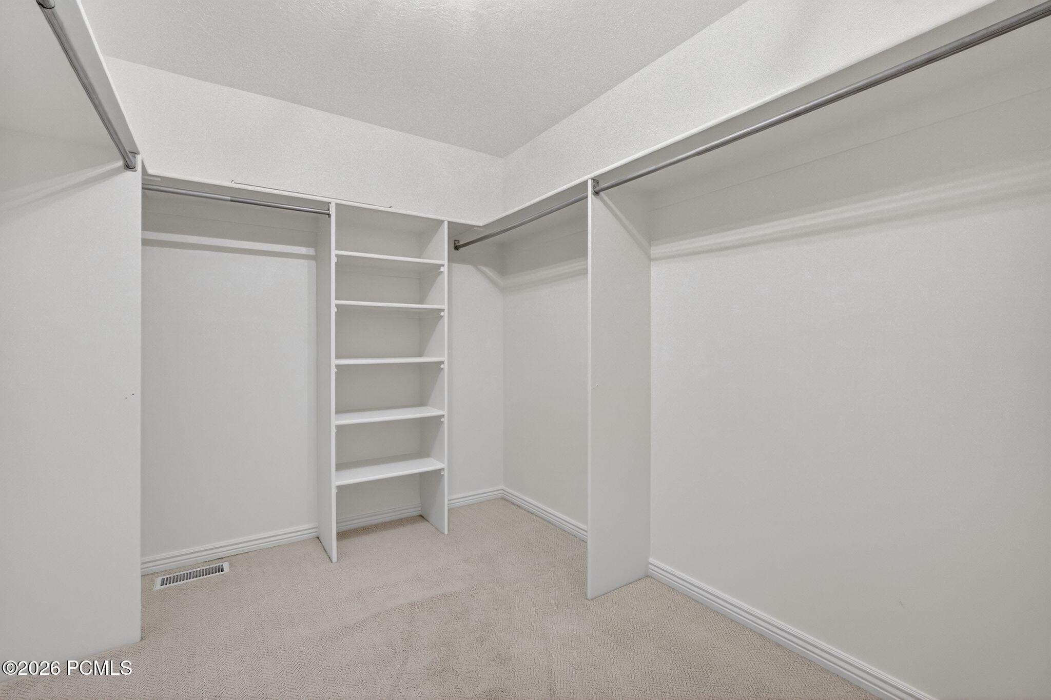 2526 Broken Hill Drive
