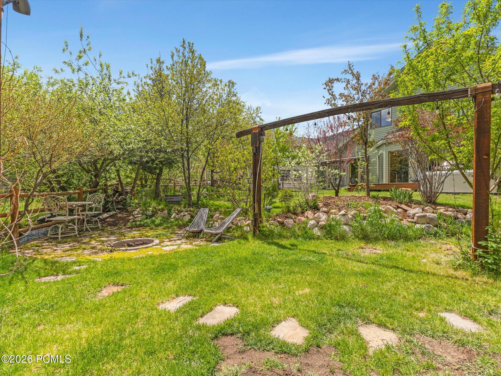 1743 Walker Court