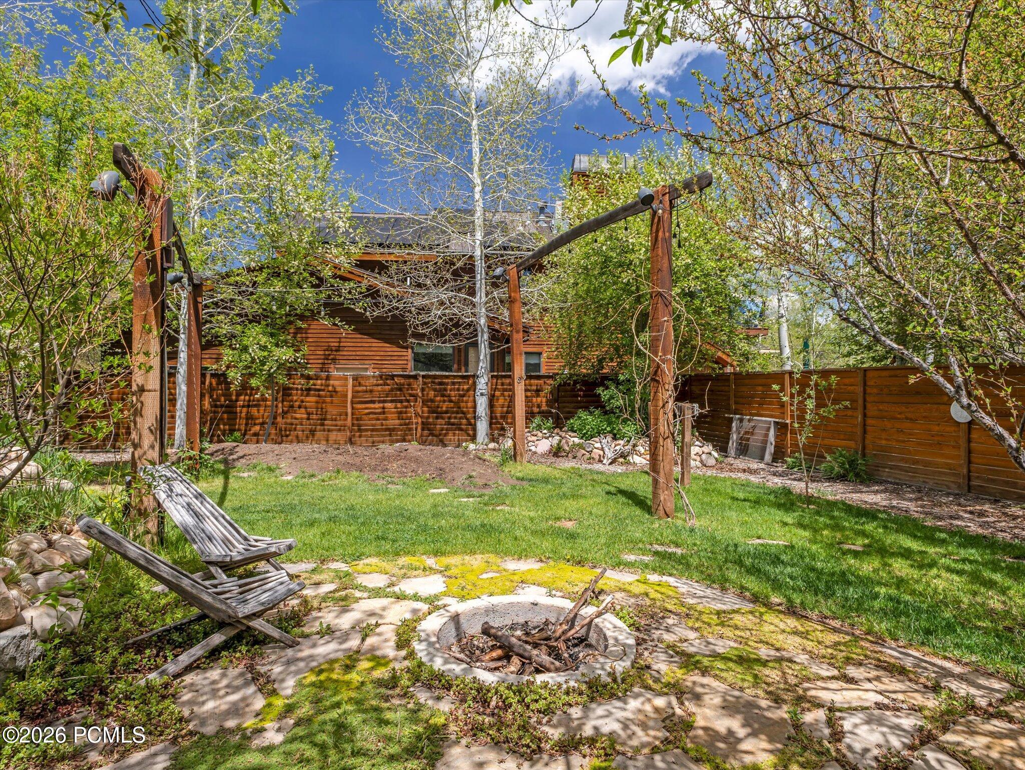 1743 Walker Court