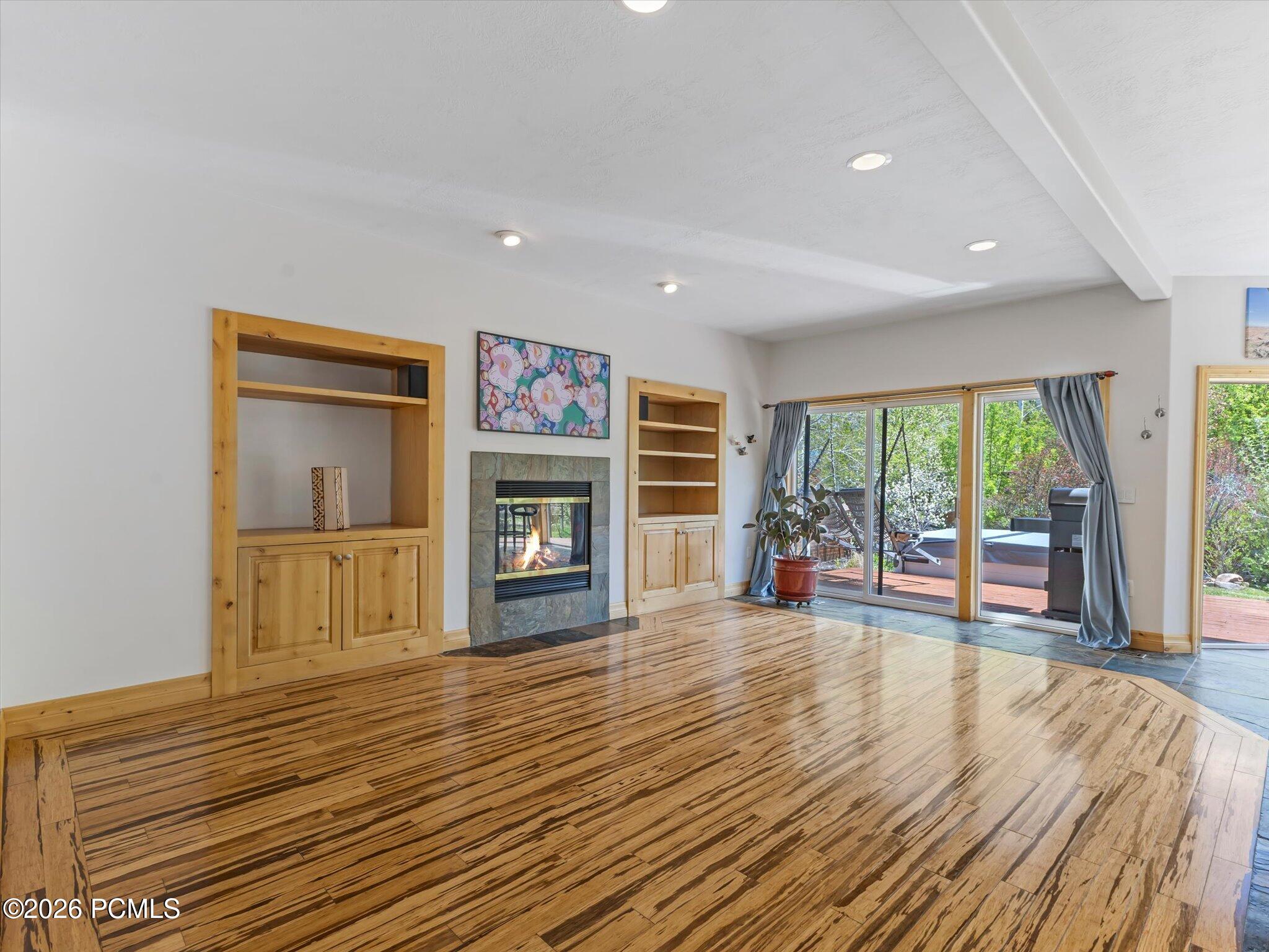 1743 Walker Court