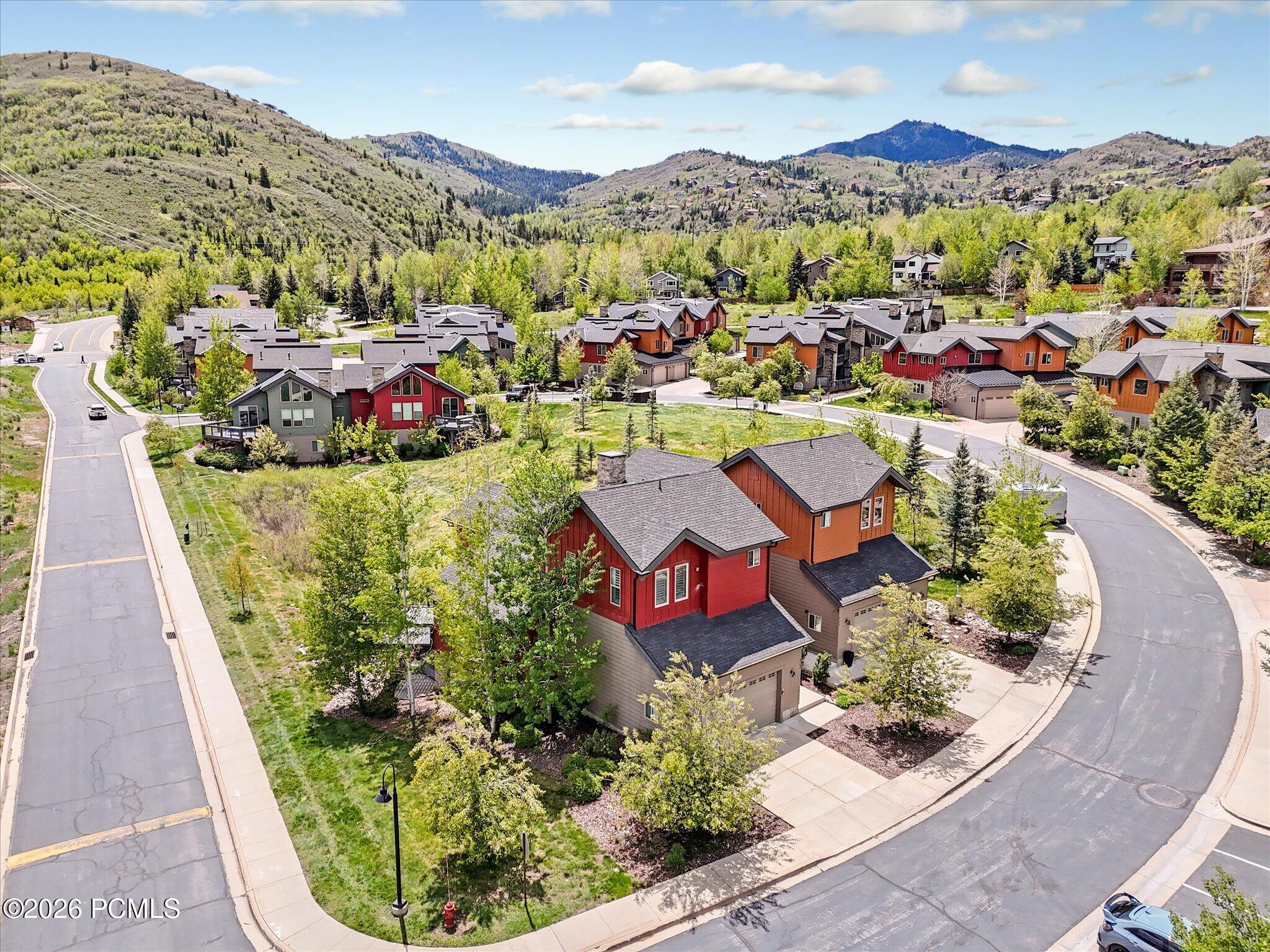 8182 Courtyard Loop