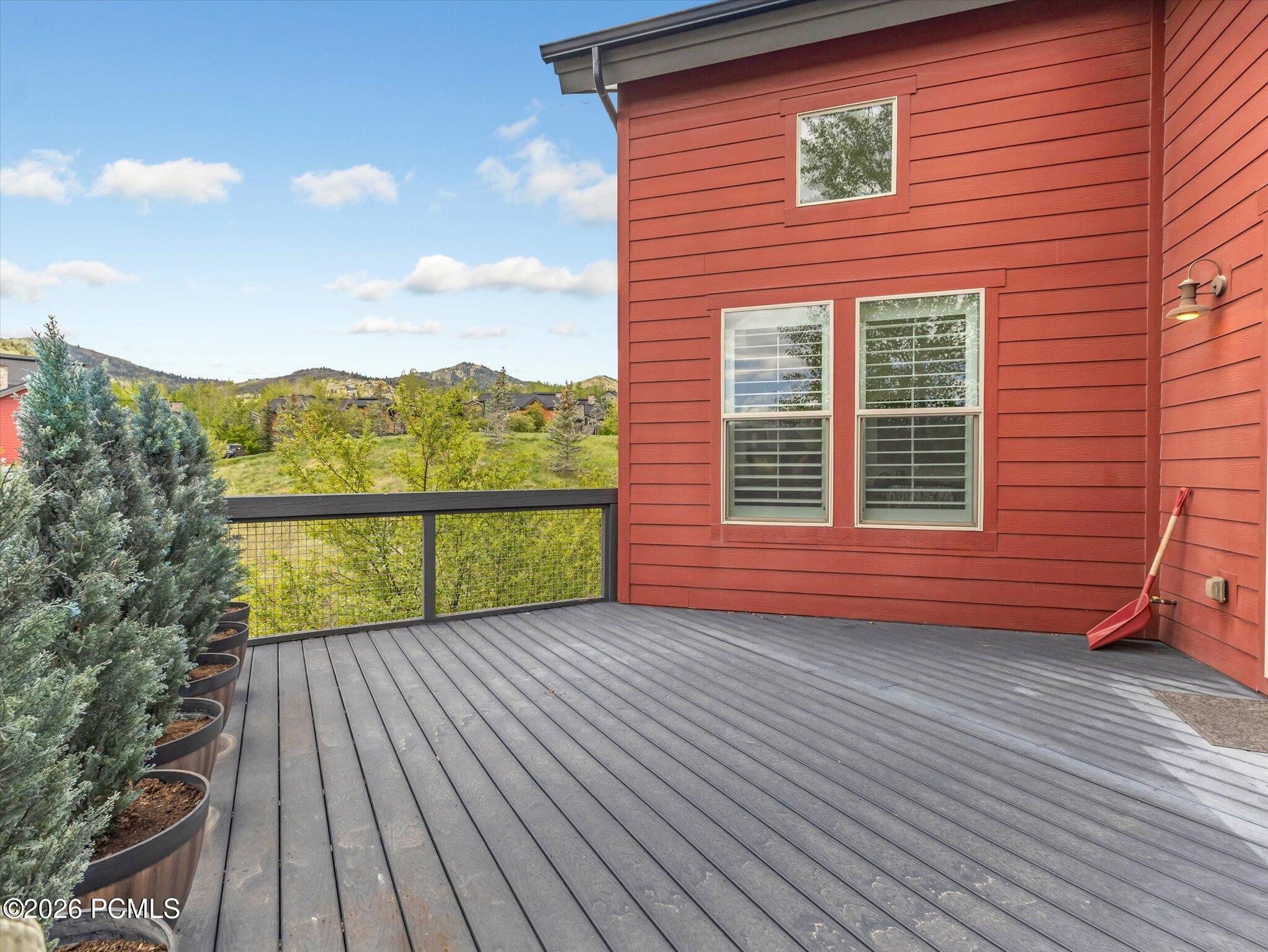 8182 Courtyard Loop