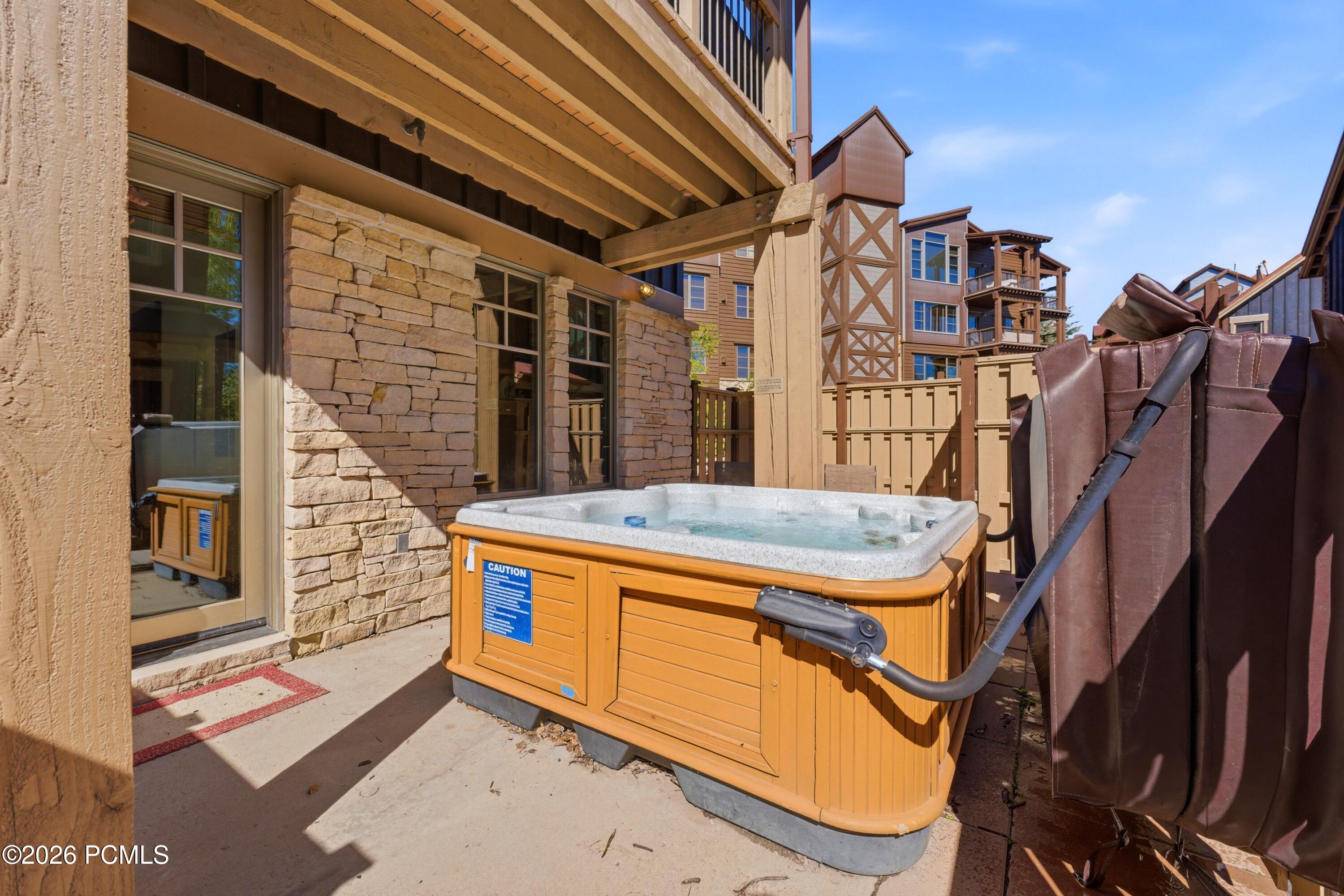 1825 Three Kings Drive 703
